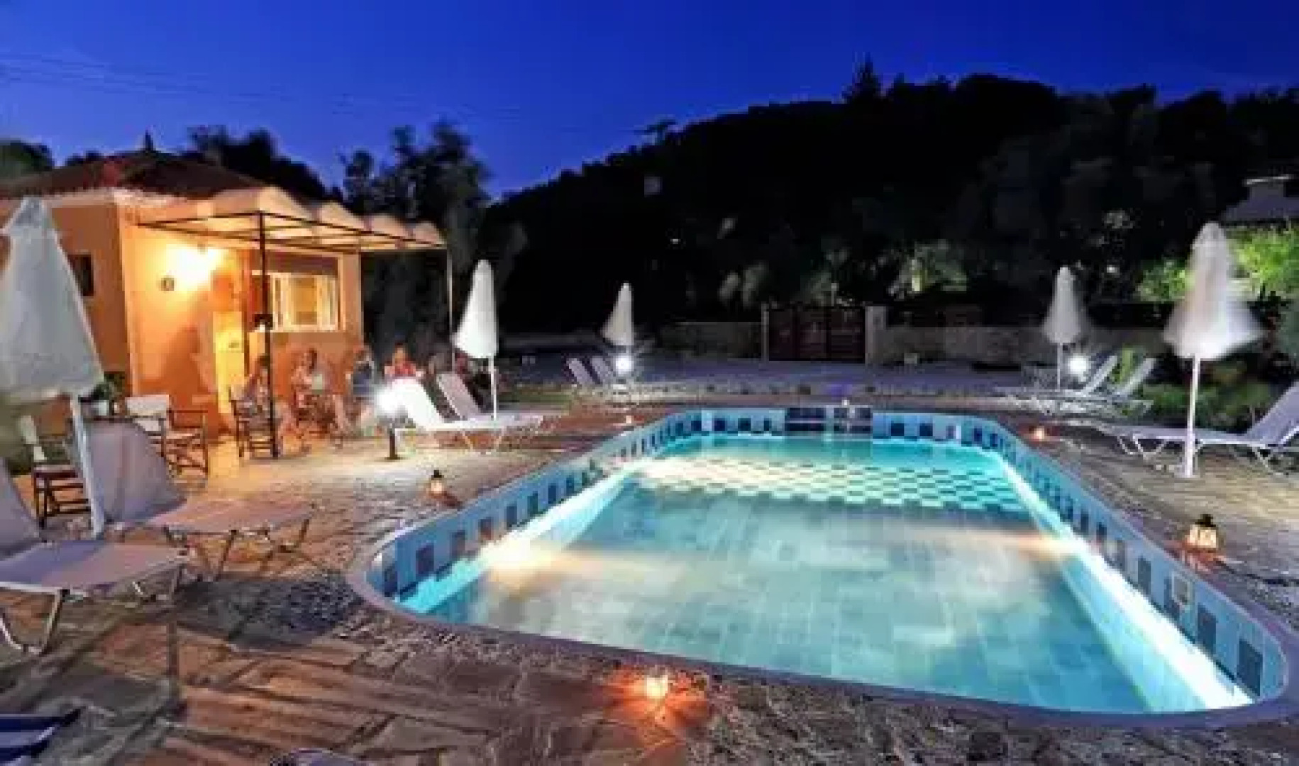 Evaland Traditional Houses