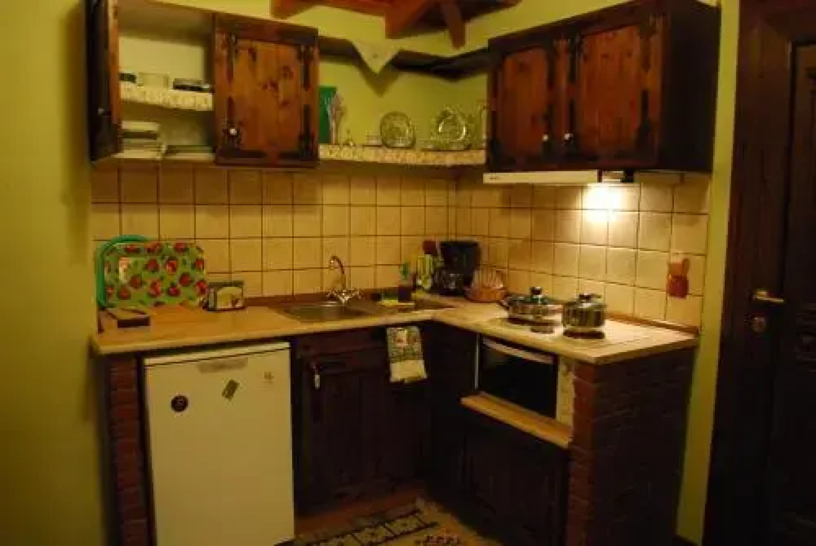 Tzivaeri