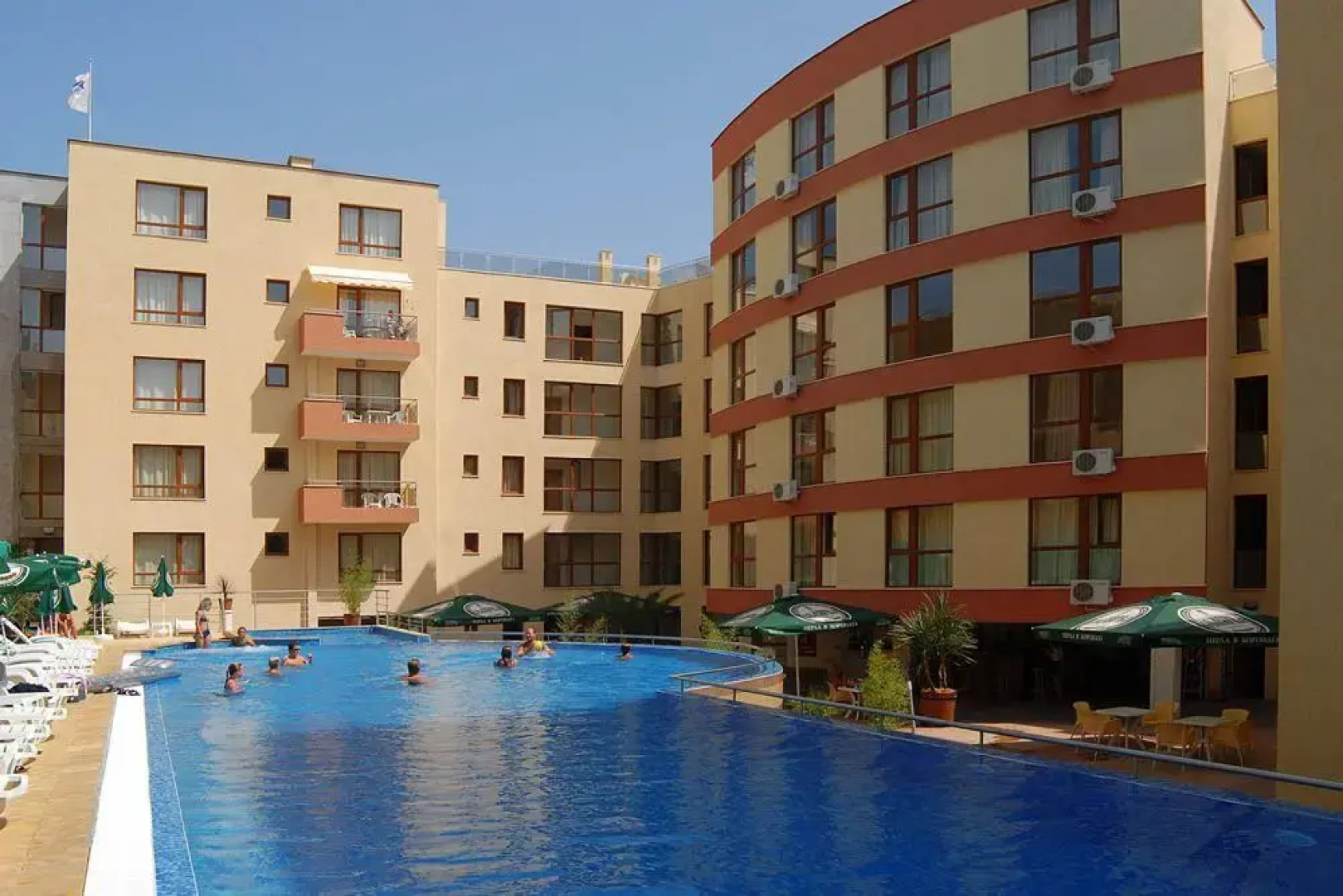 Panorama Beach Apartments