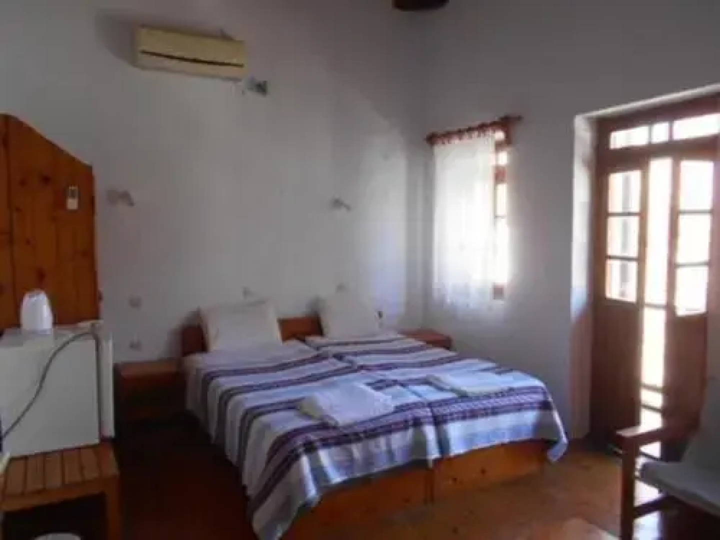 Pension Kyr Sotos