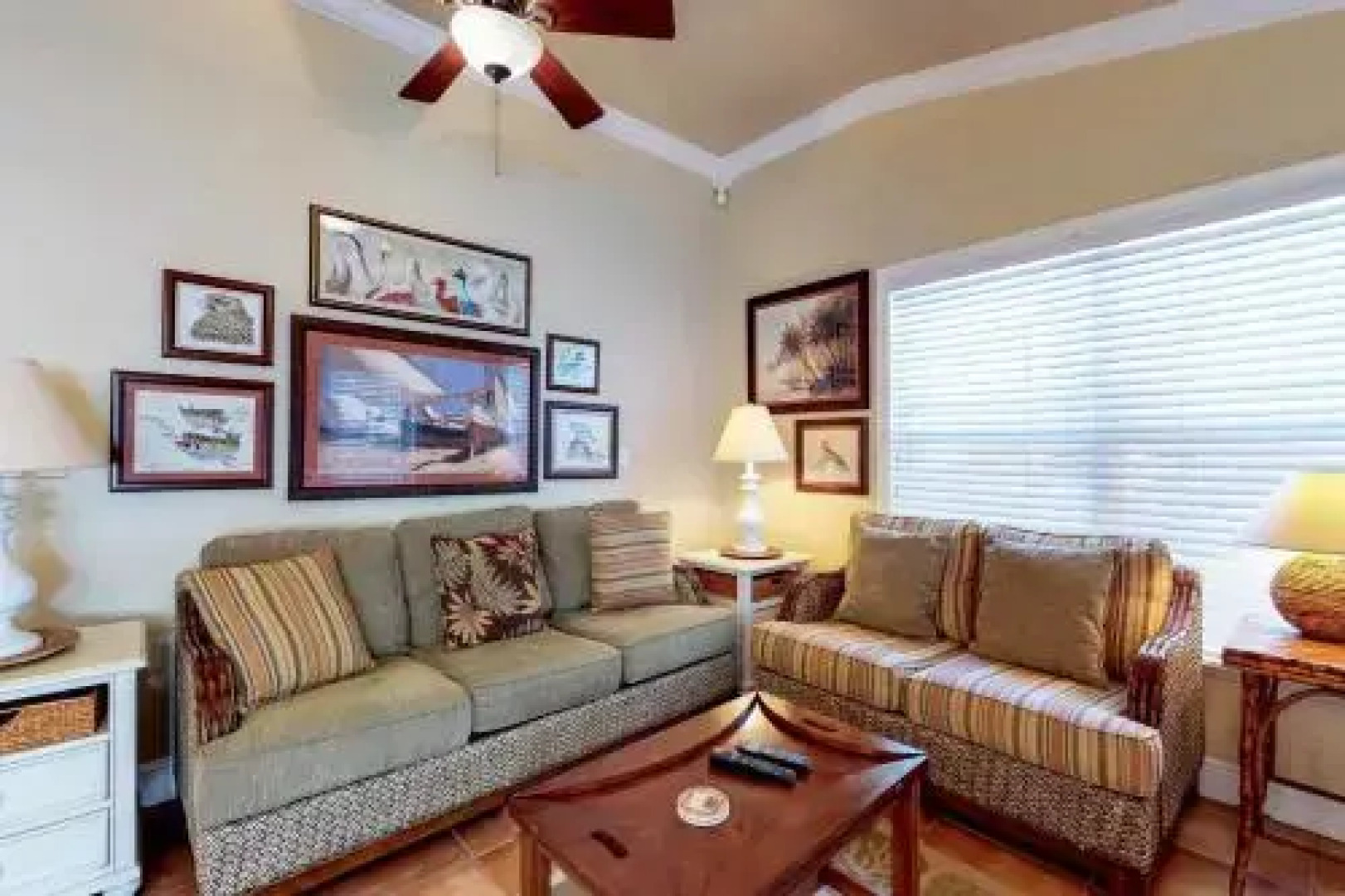 Palm Isle 3215 by RedAwning