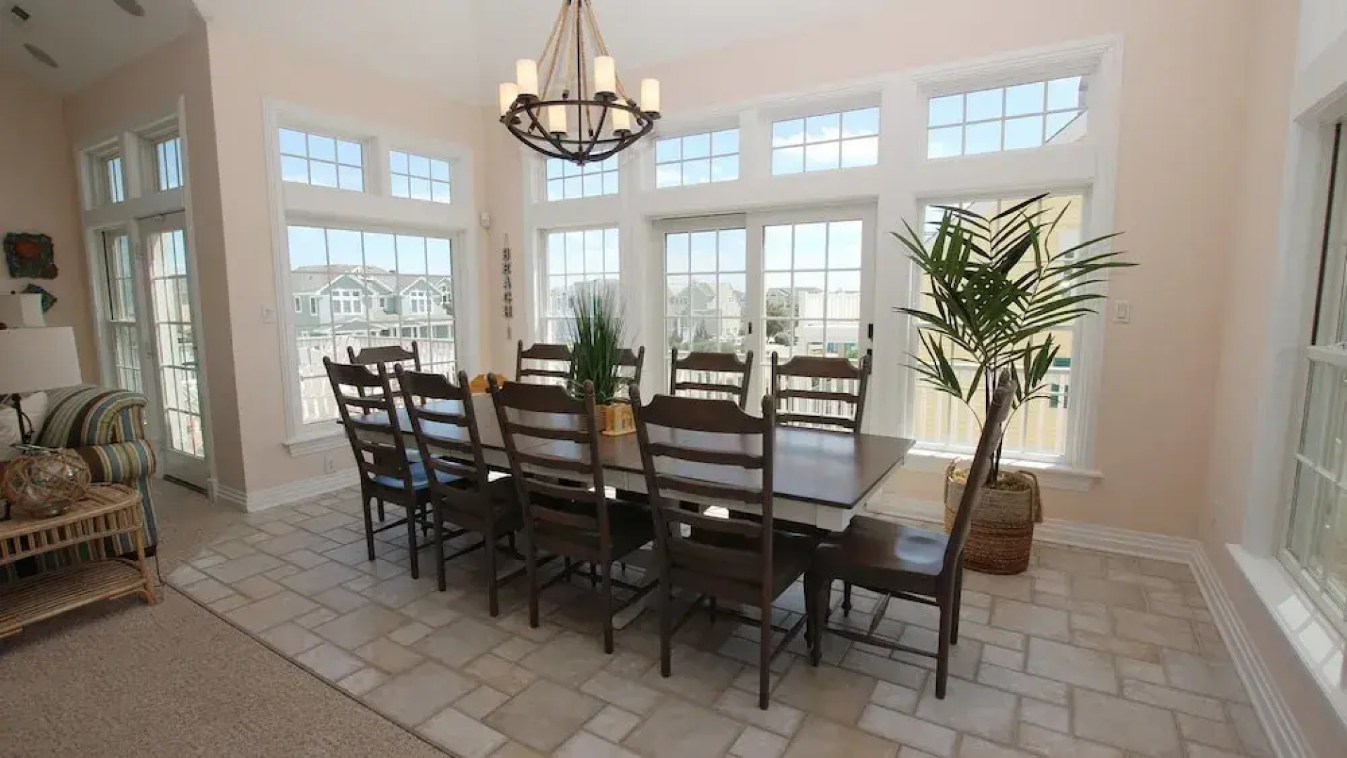 Trading Winds - 6 Br Home