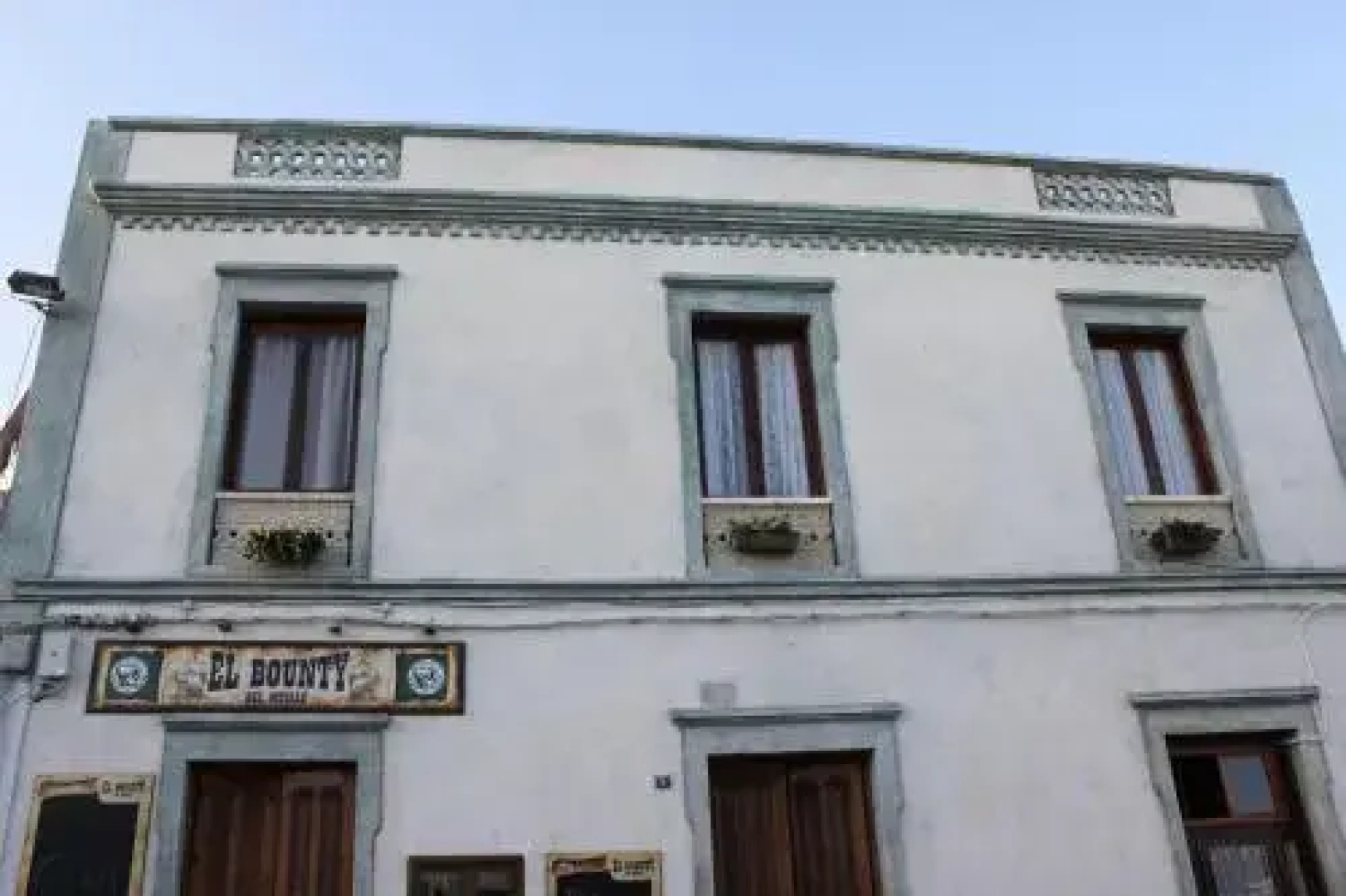 La Cueva del Bounty