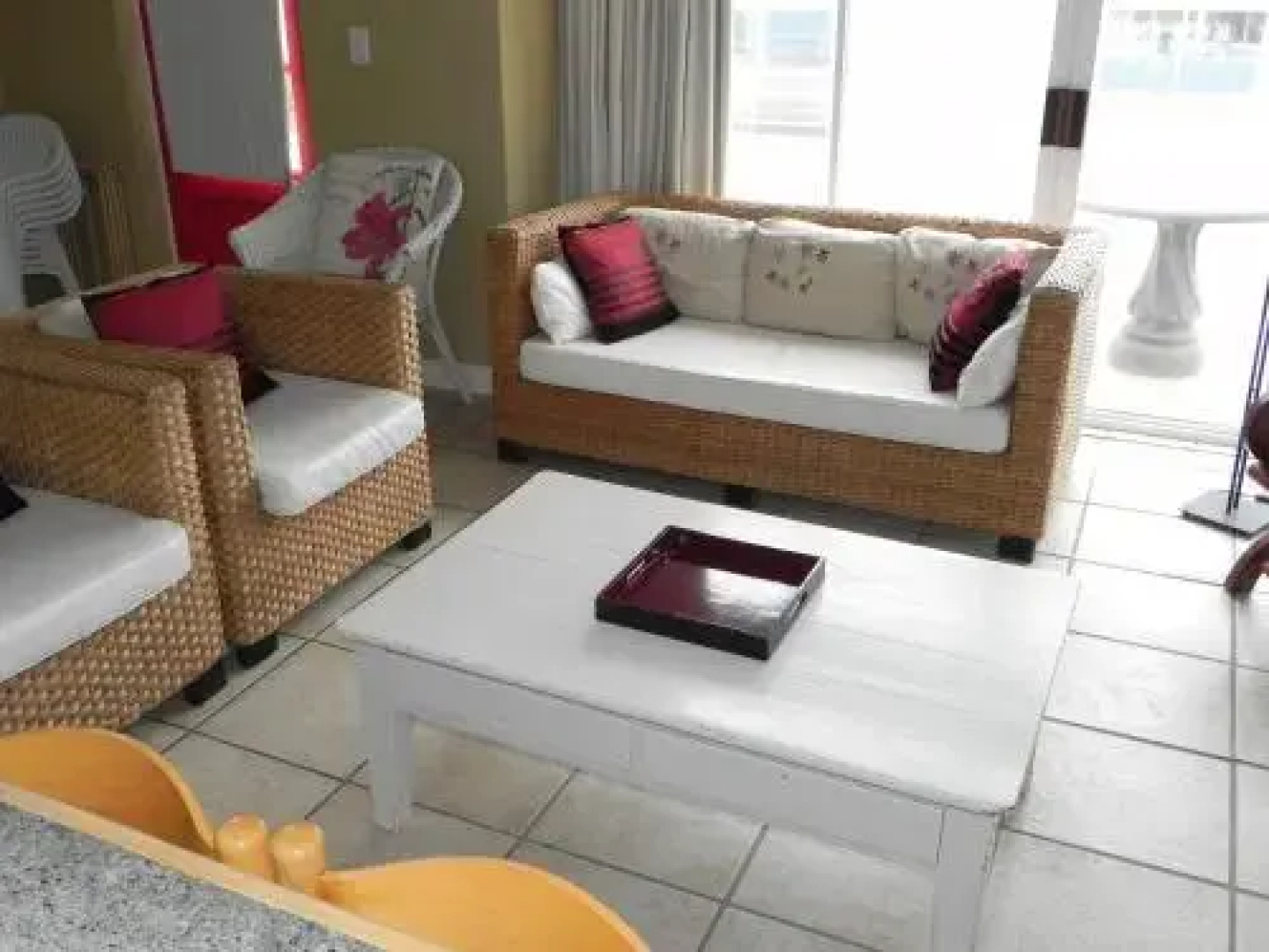 1 Point Village Guesthouse & Holiday Cottages