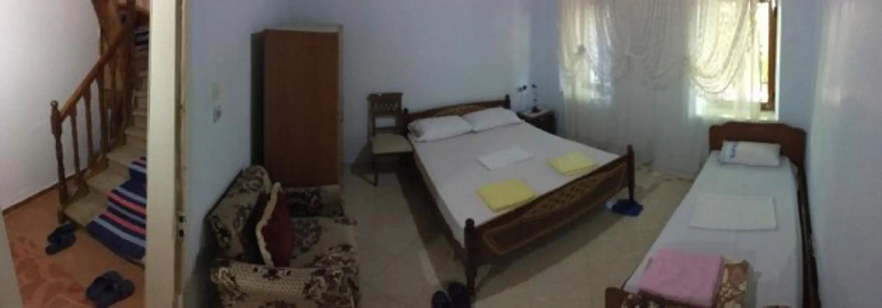 Flora's Guesthouse
