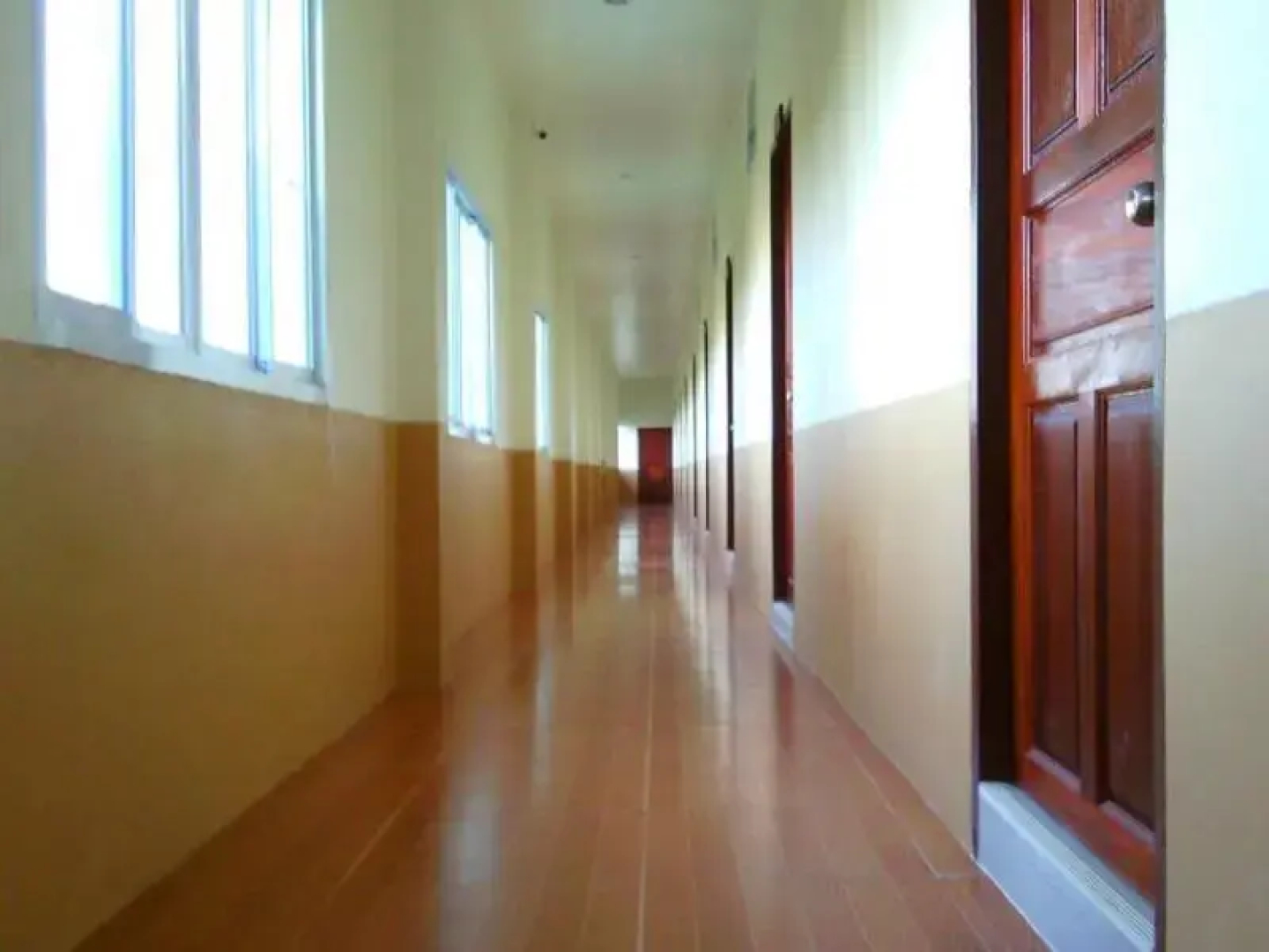 Rimfangkhong Hotel