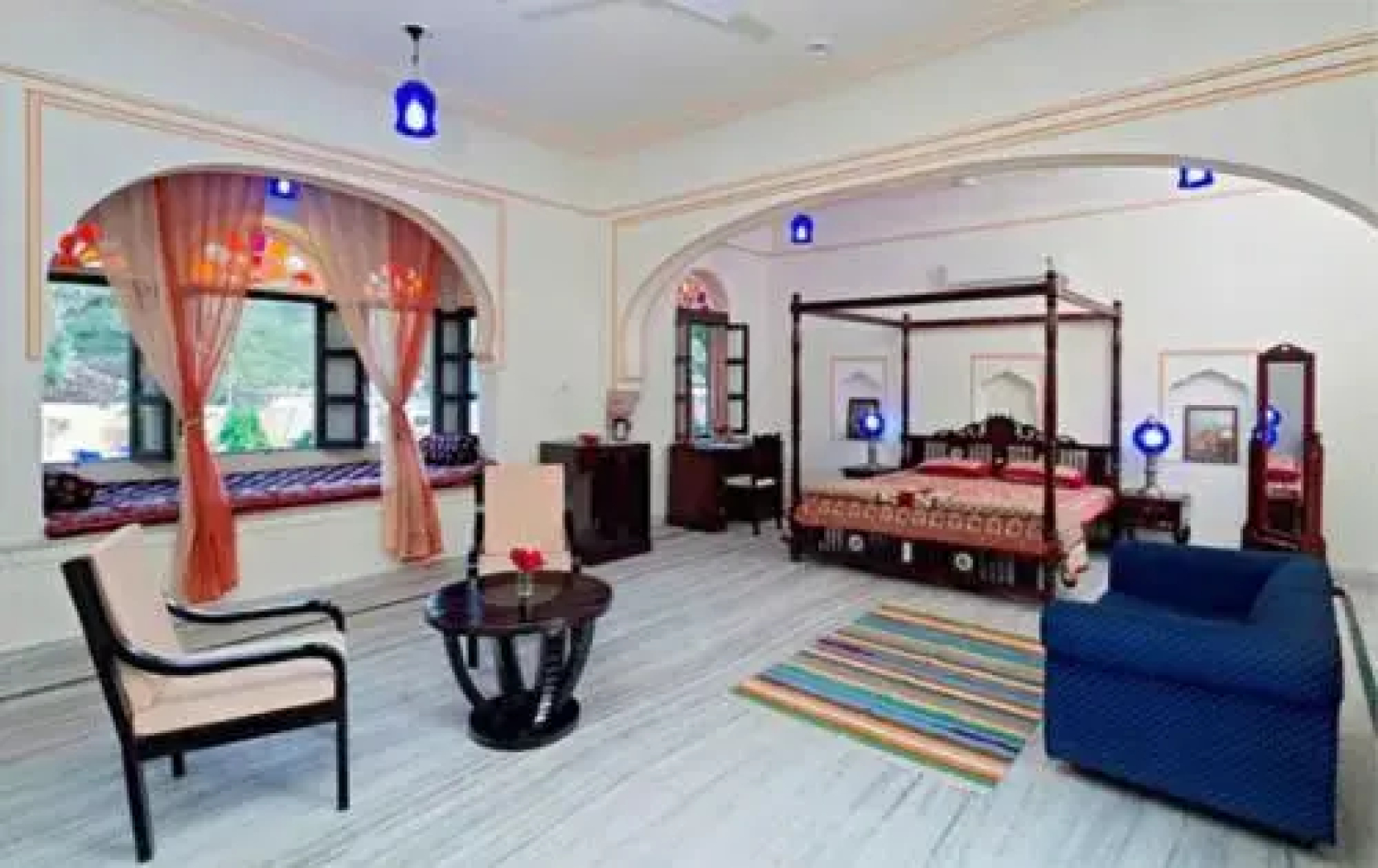 Hotel Dhula Garh