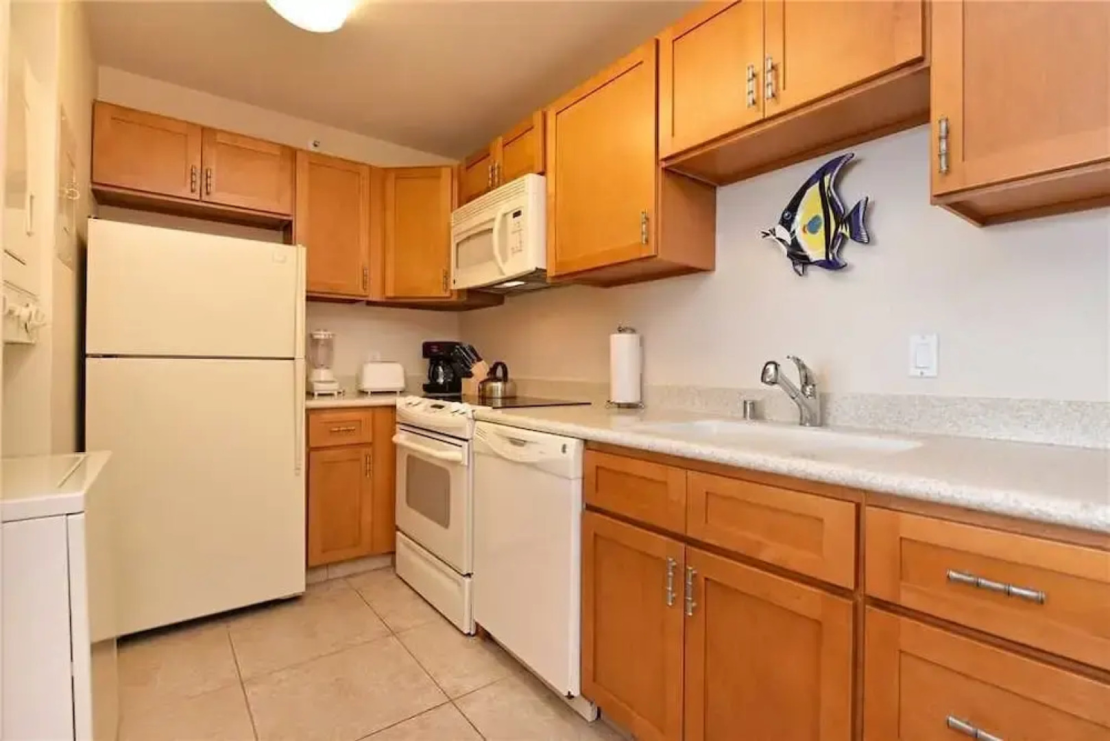 Valley Isle 609 by RedAwning