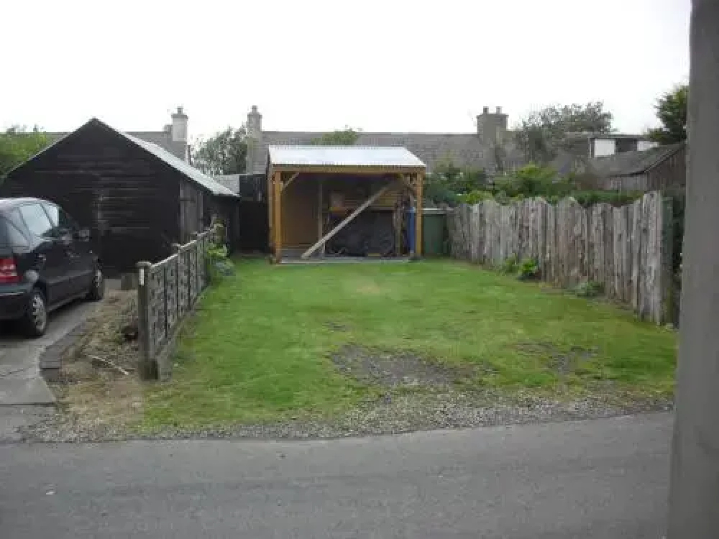 Seaside Holiday Cottage Embo