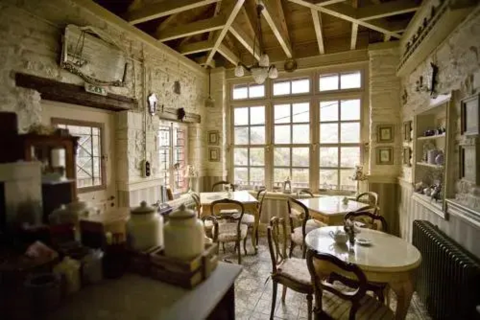 Art Deco Bed & Breakfast