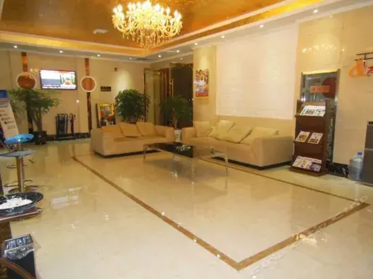 Super 8 Hotel Longnan Wudu Panxuan Road Square
