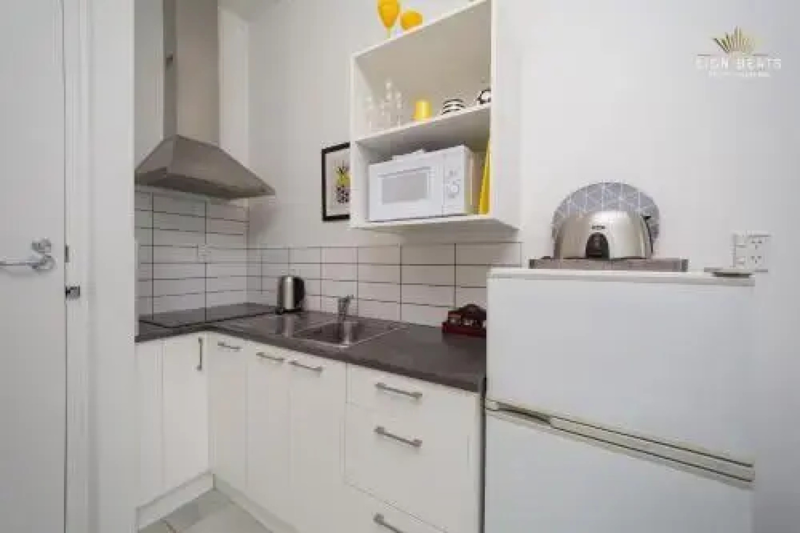 Sky Tower Stunner Apartment