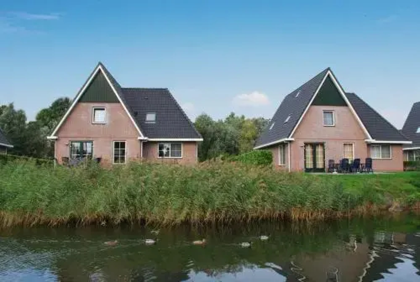 Beach Resort Makkum Bungalows