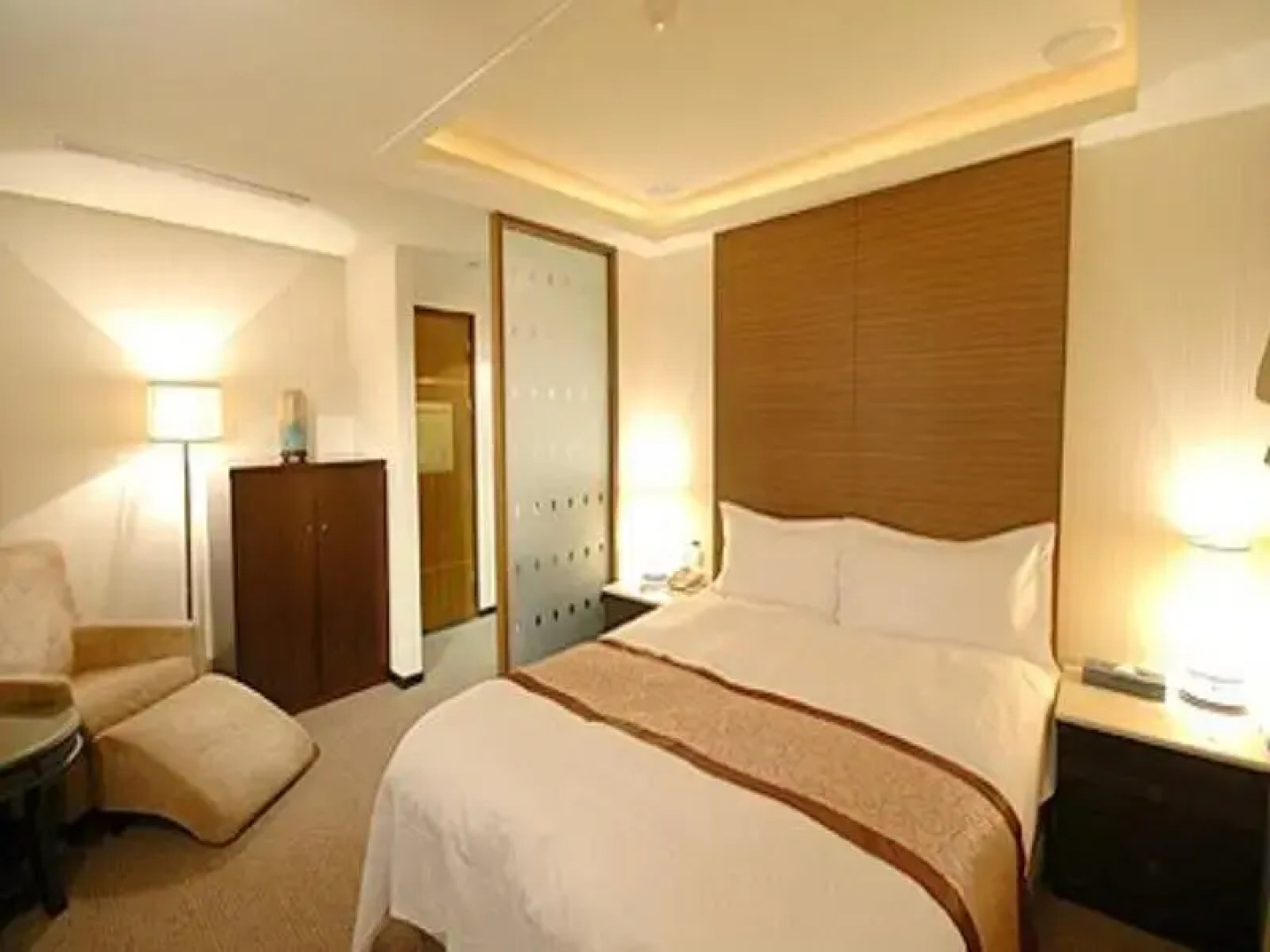 Taoyuan Zai Yan Leader