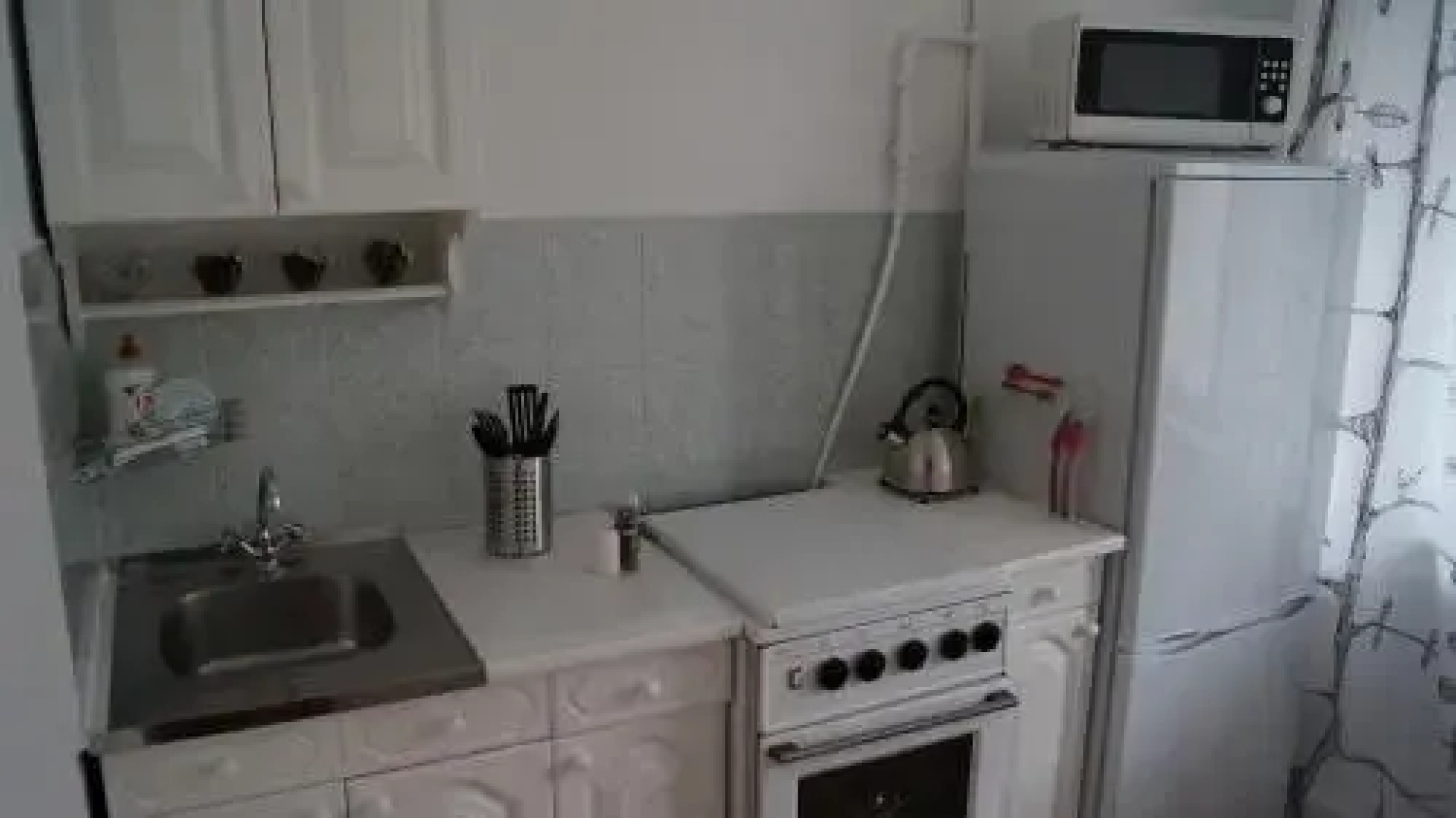 Apartment Mouse House