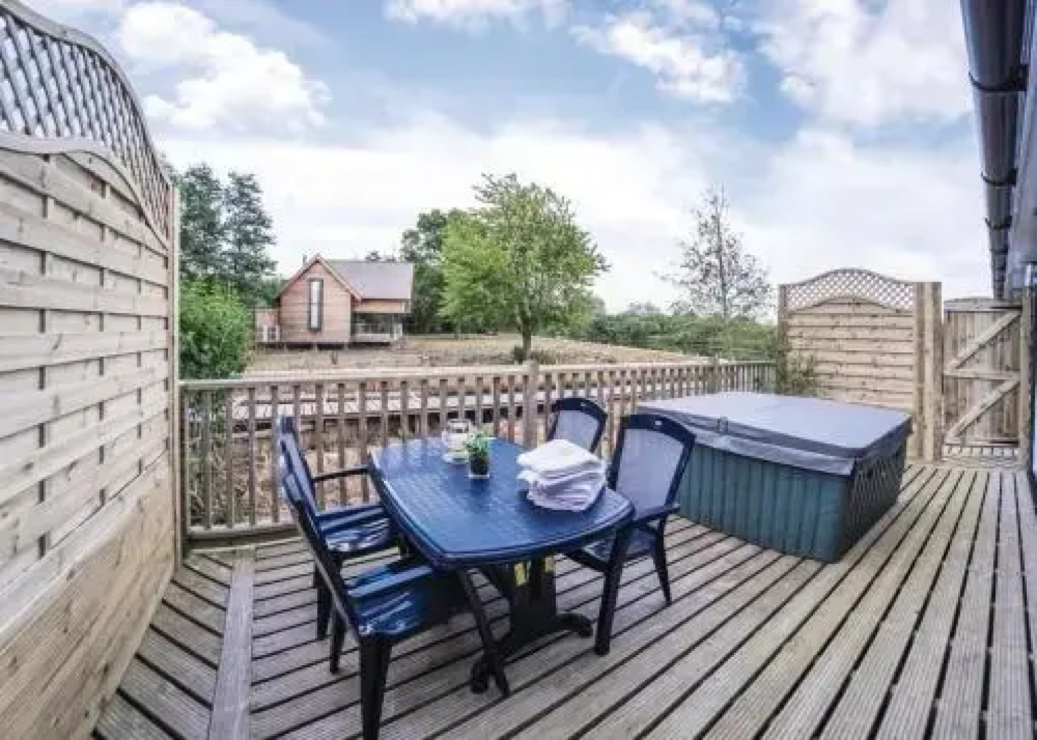 Yare View Holiday Cottages