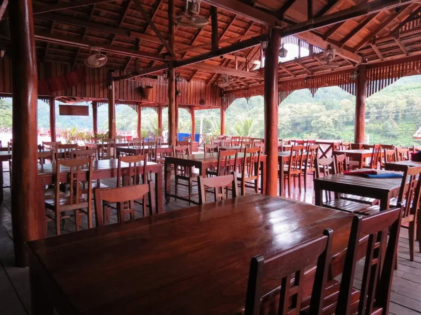 Phetsokxai Hotel