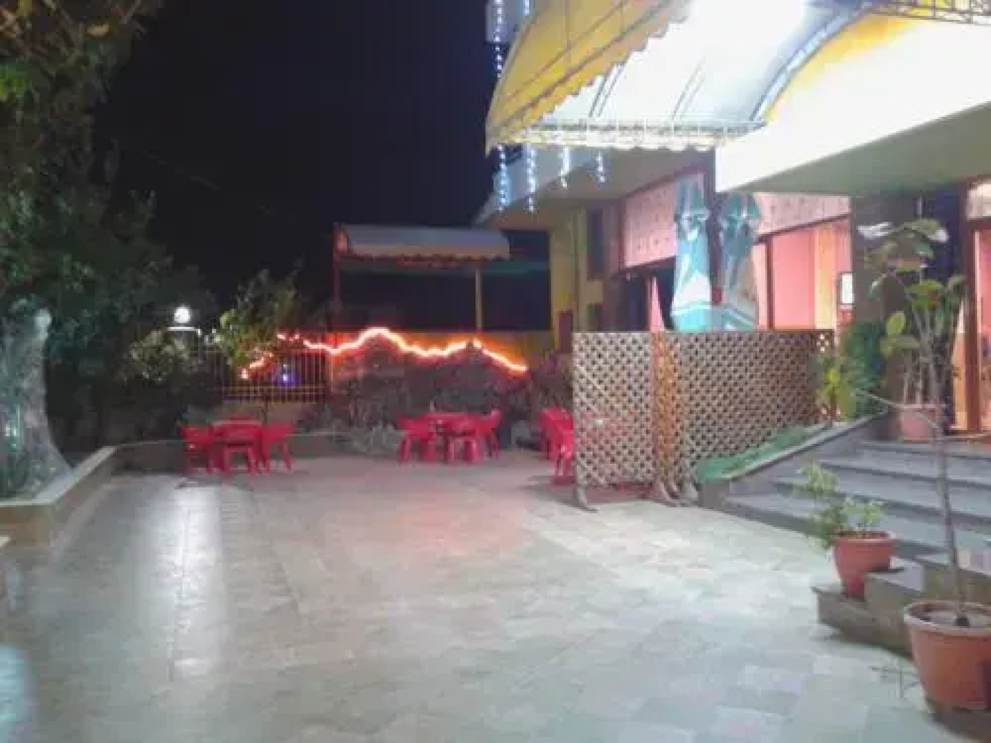 Hotel Gjeli