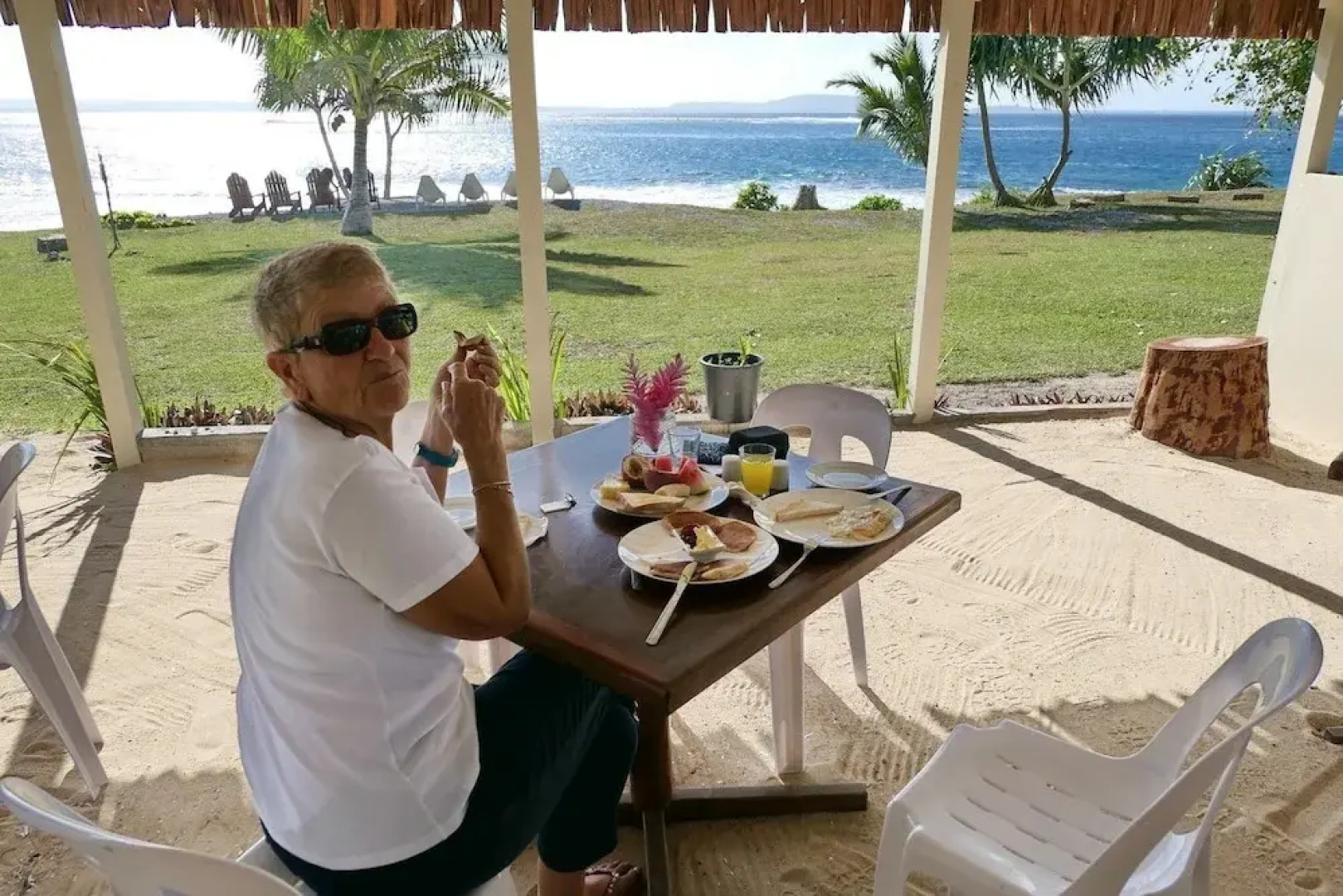 Tara Beach Bungalows