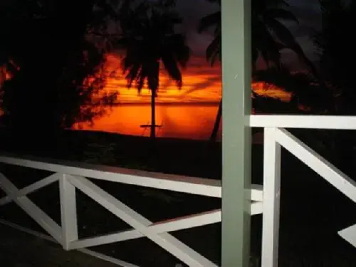 Paparei Beachfront Bungalows, Aitutaki