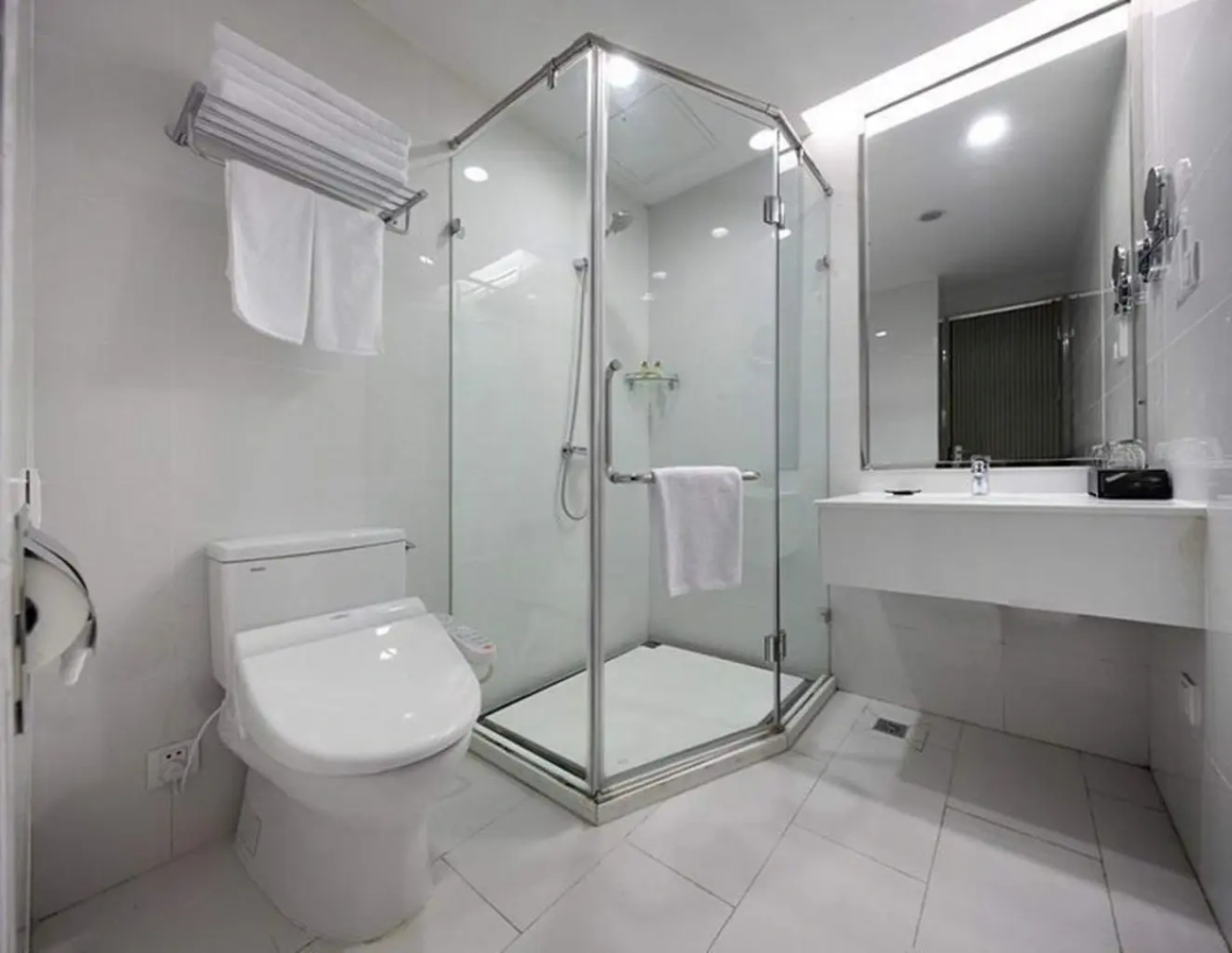 Grand Daqiao Hotel