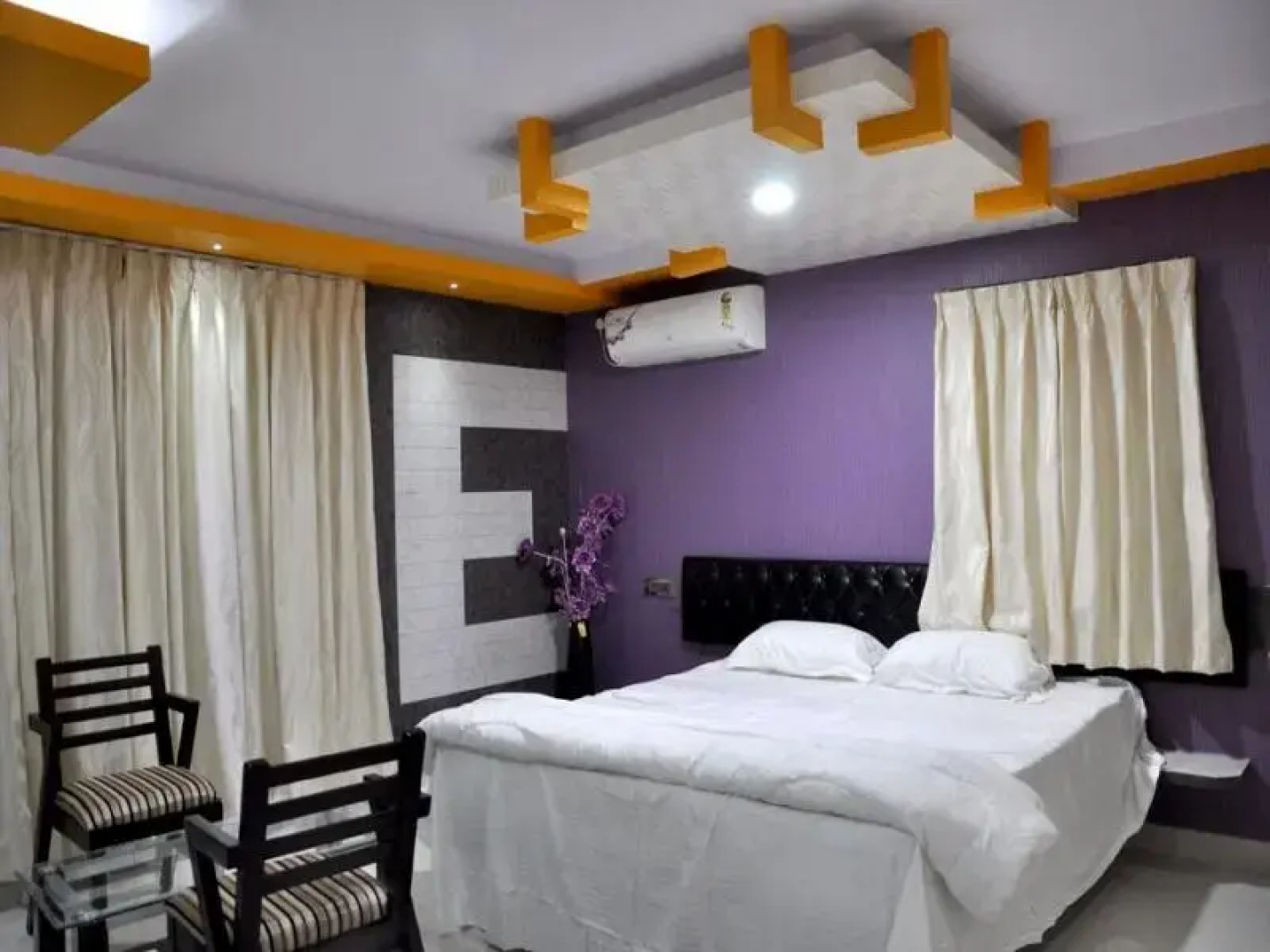 Hotel AV Comforts