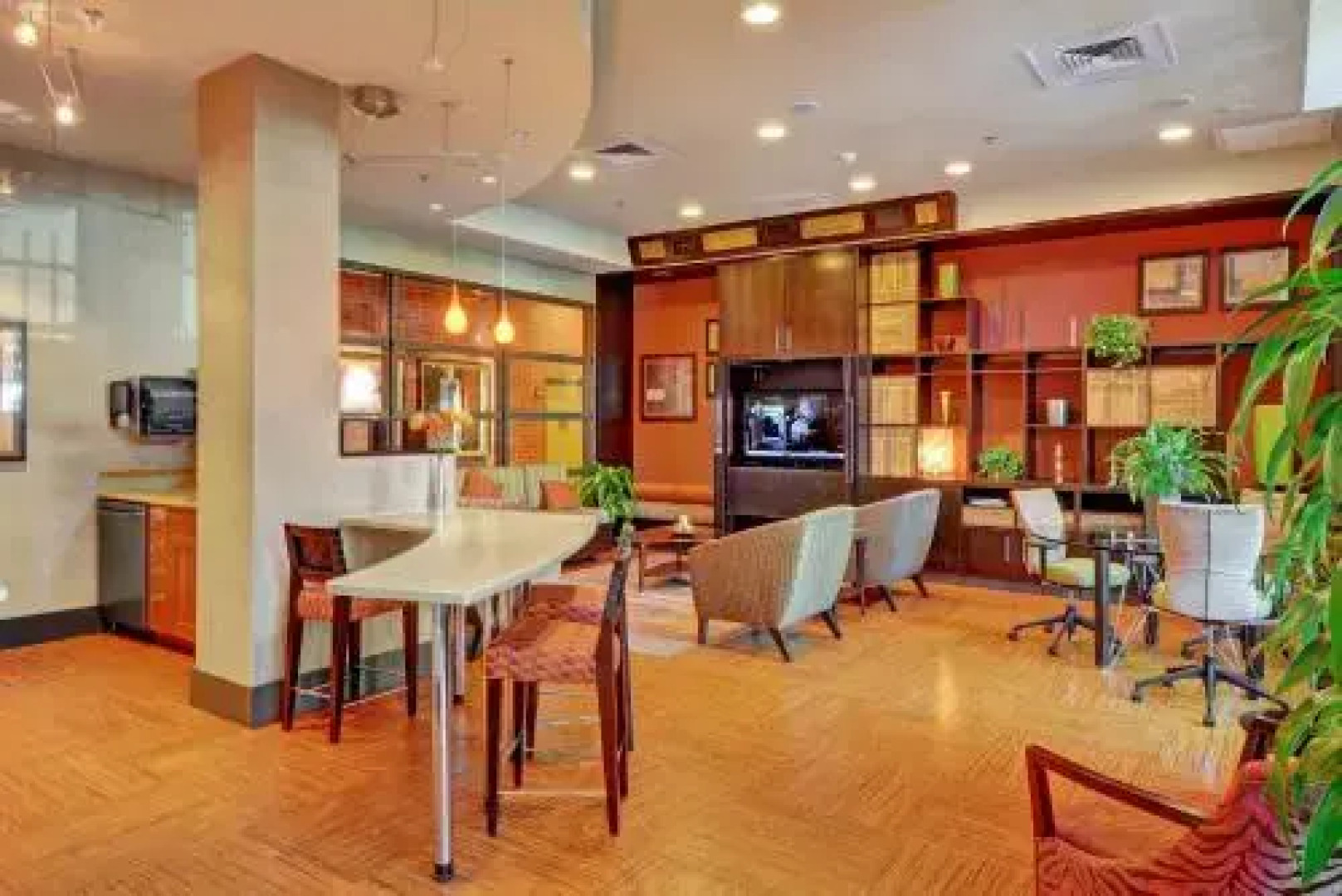 Stay Alfred on 4th Avenue