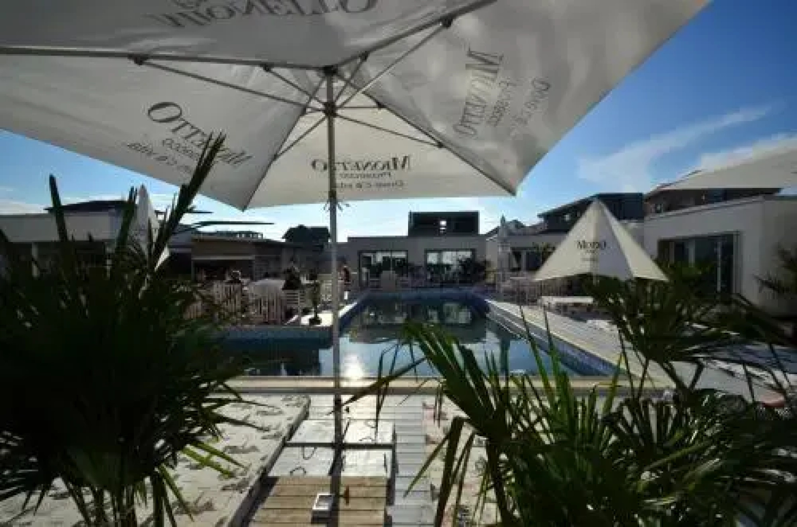 Oneiro Resort