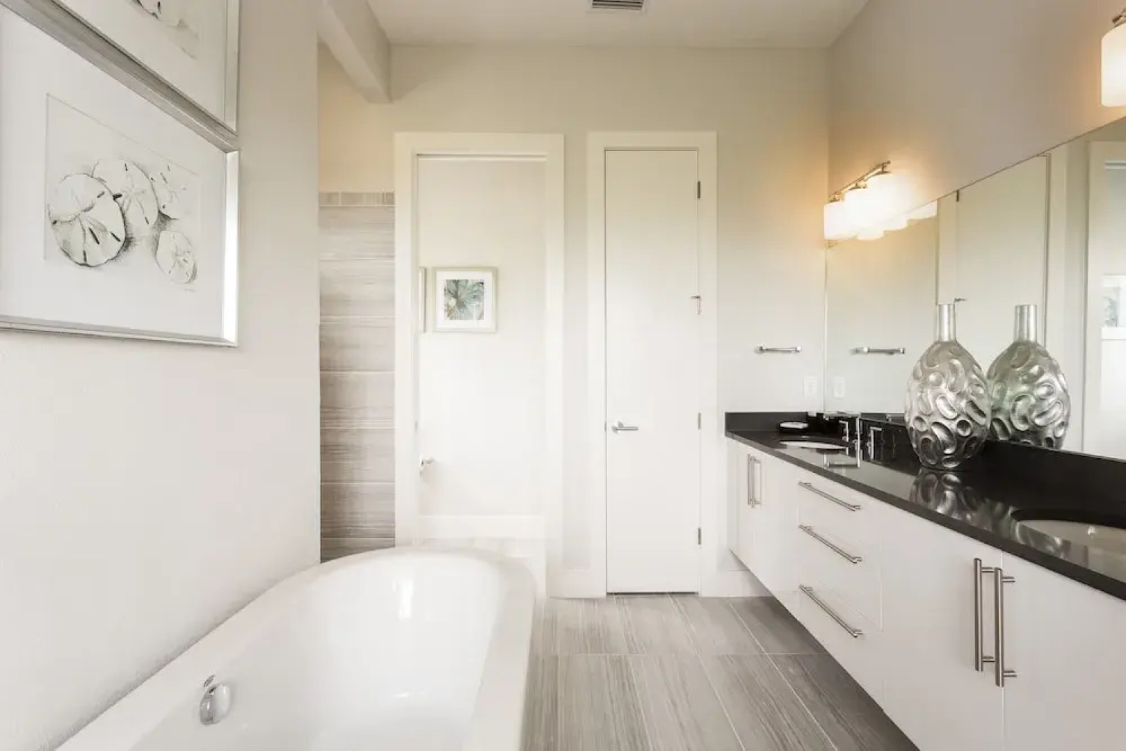 Villa Contempo at Liberty Bluff 5 Br home by RedAwning