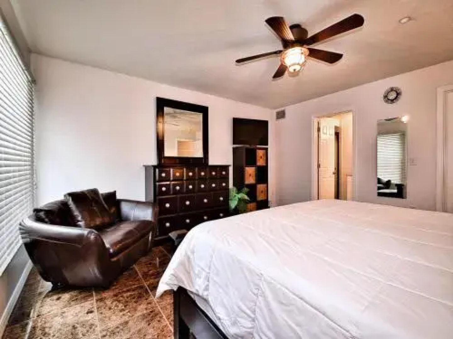 Captain's Cove 304