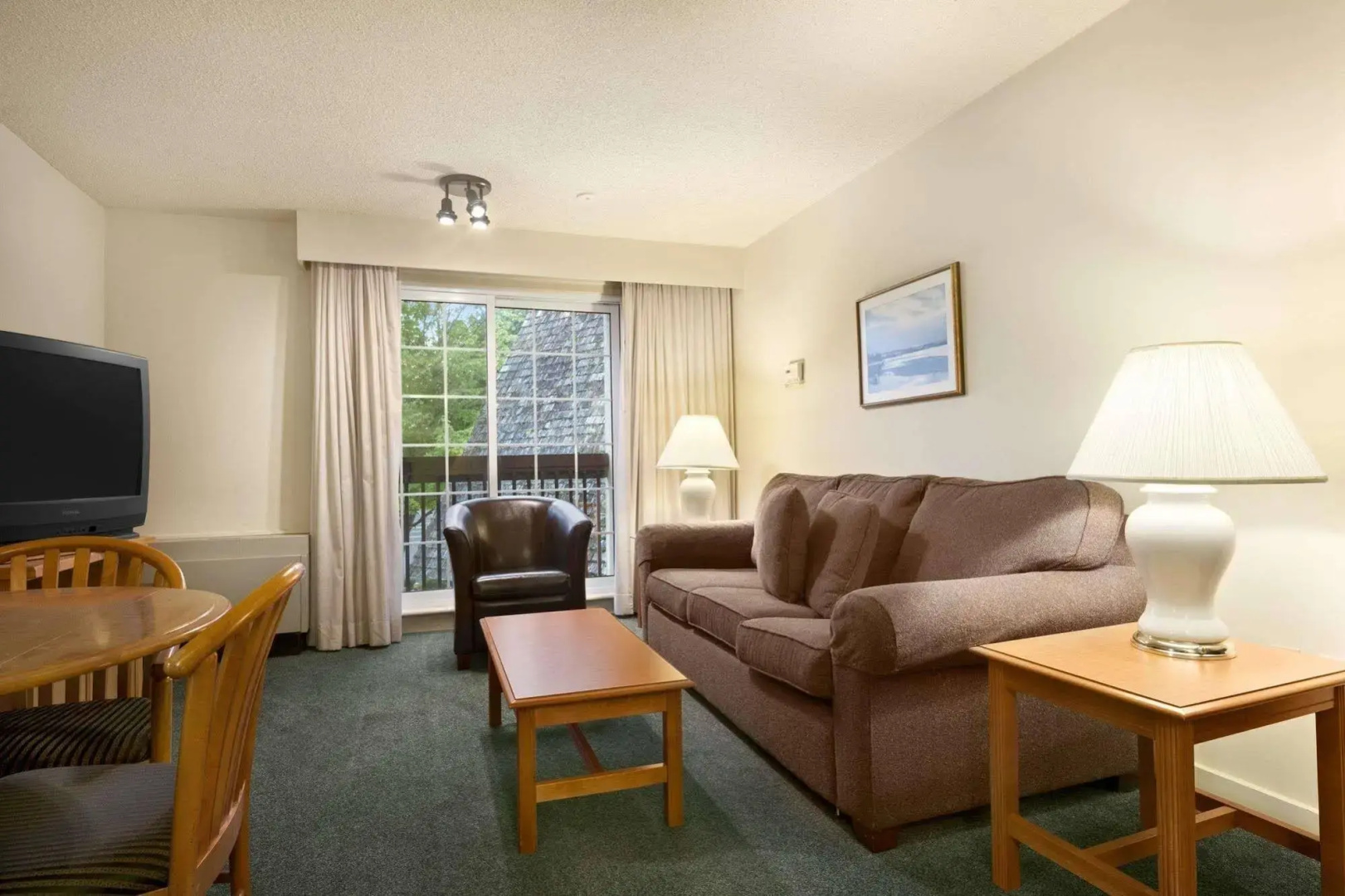 Knights Inn Harbour Resort Lagoon City Brechin