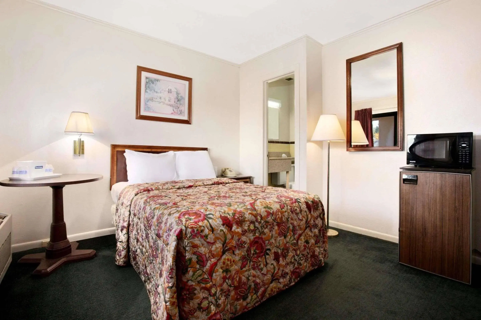 Knights Inn Oswego