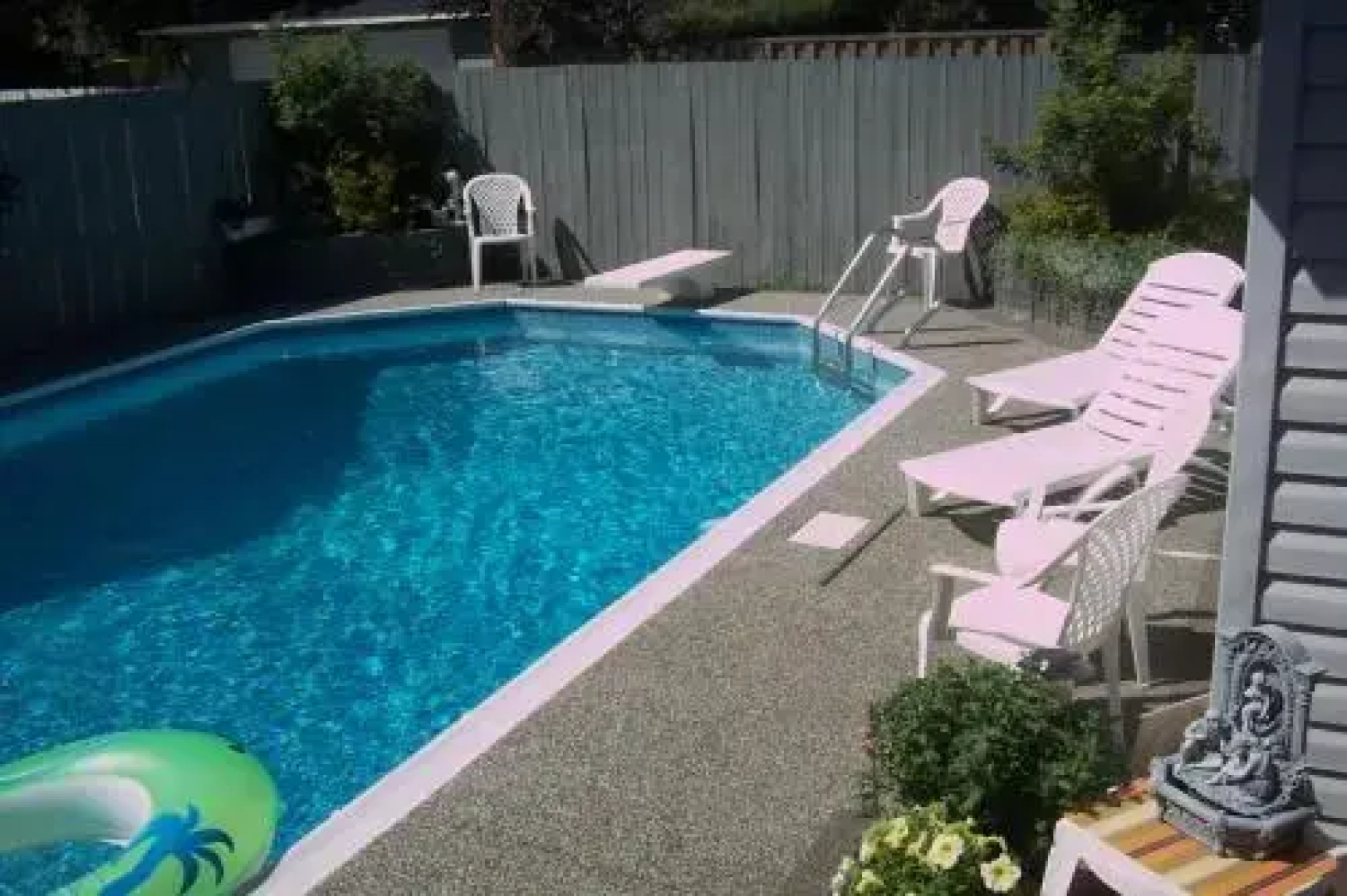 A Place To Remember Cute and Cozy B&B