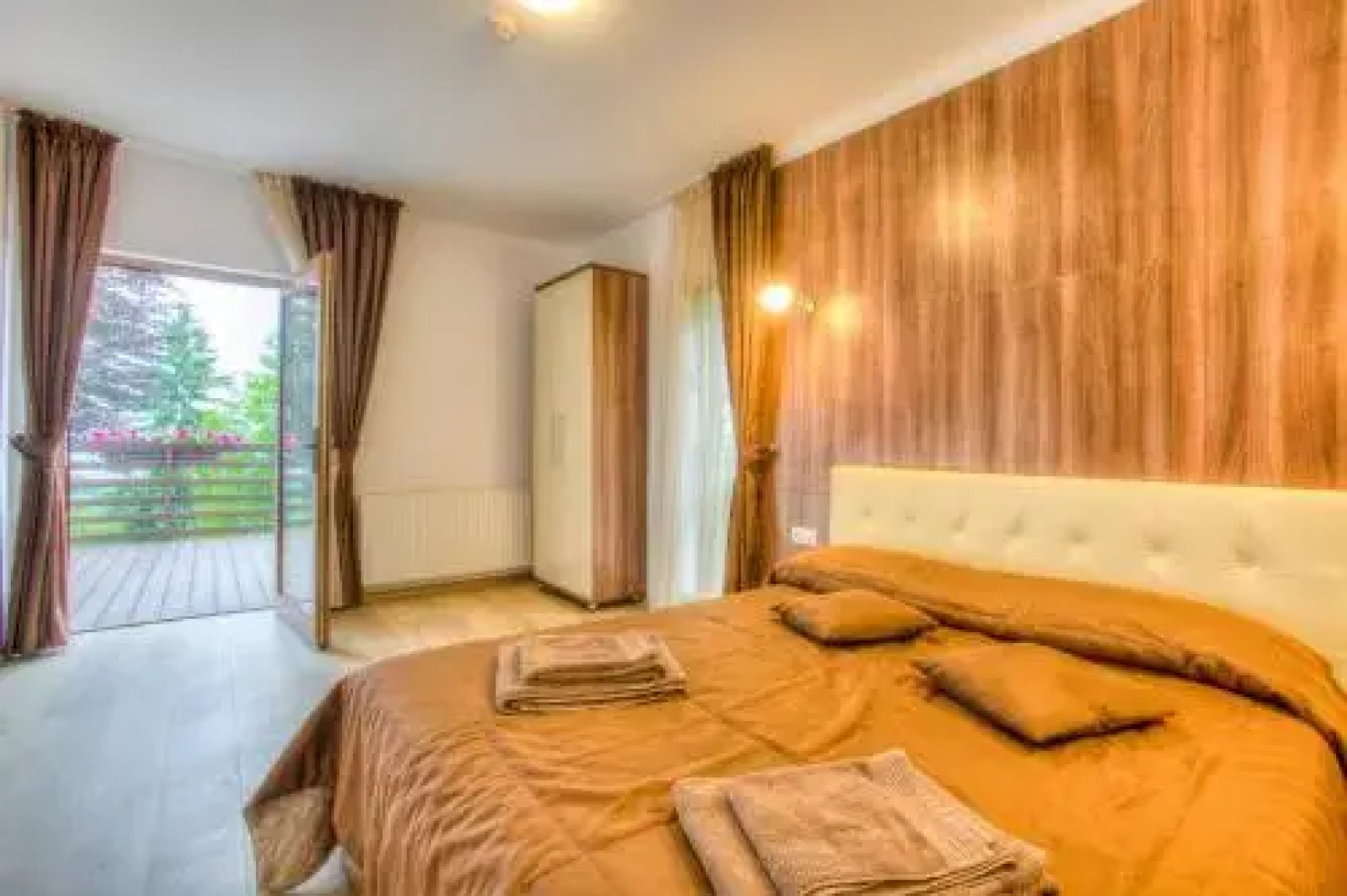 Splendor in the forest