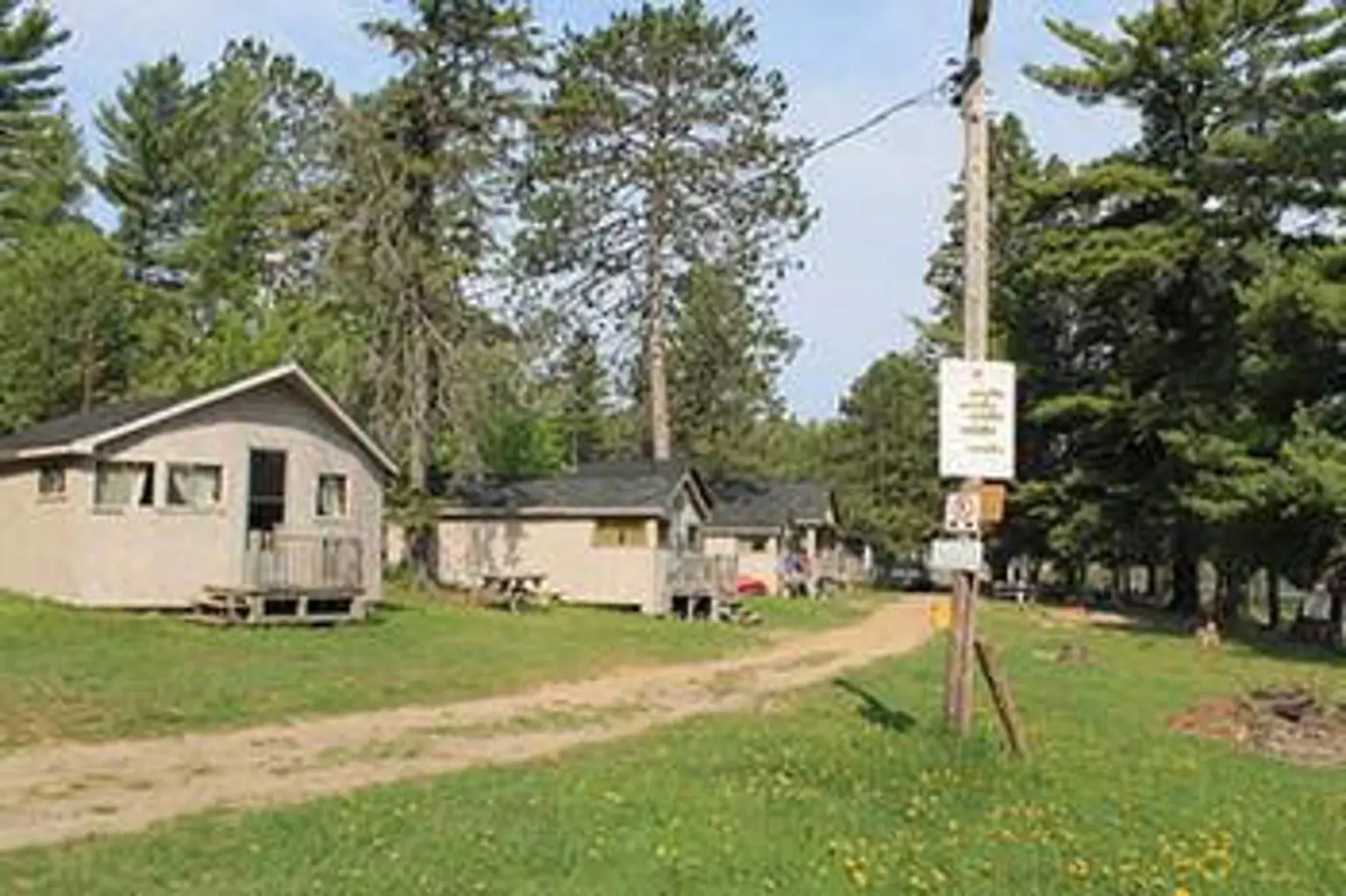 Happy Landing Lodge