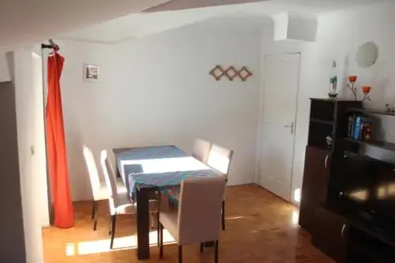Pension/Appartement Lale