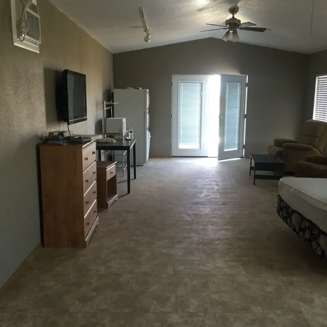 Sunny Springs Resort & Campground