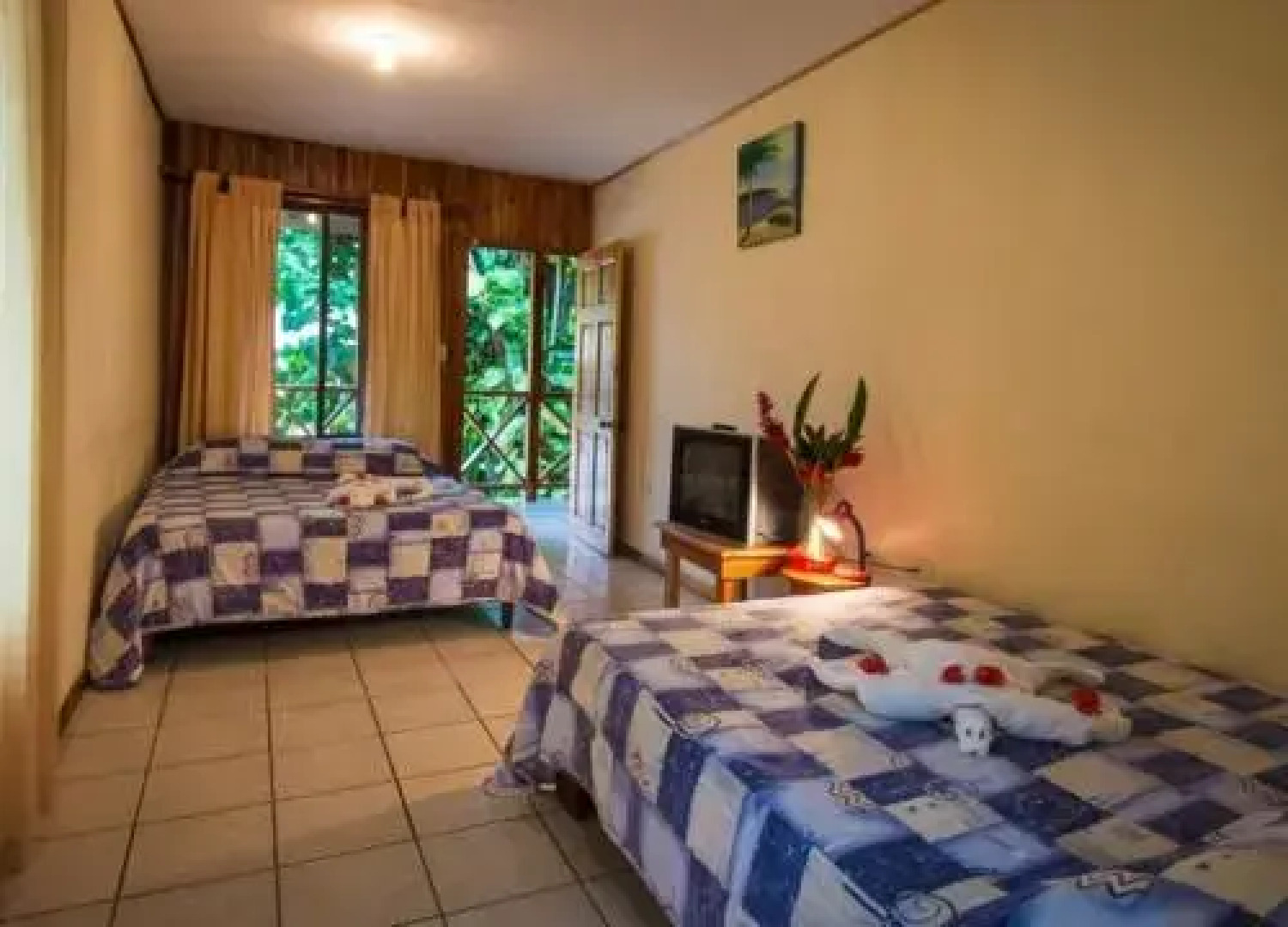 H&B Lodge Restaurant