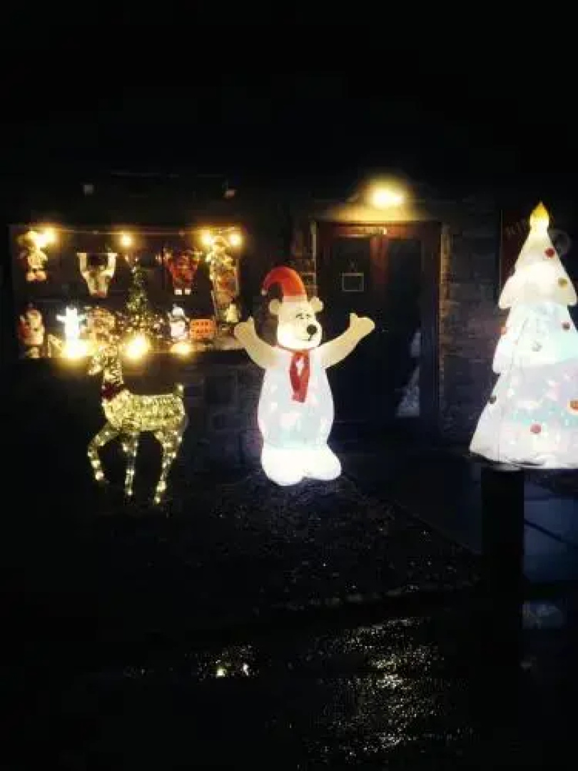 Ringinglow Toy Cottage