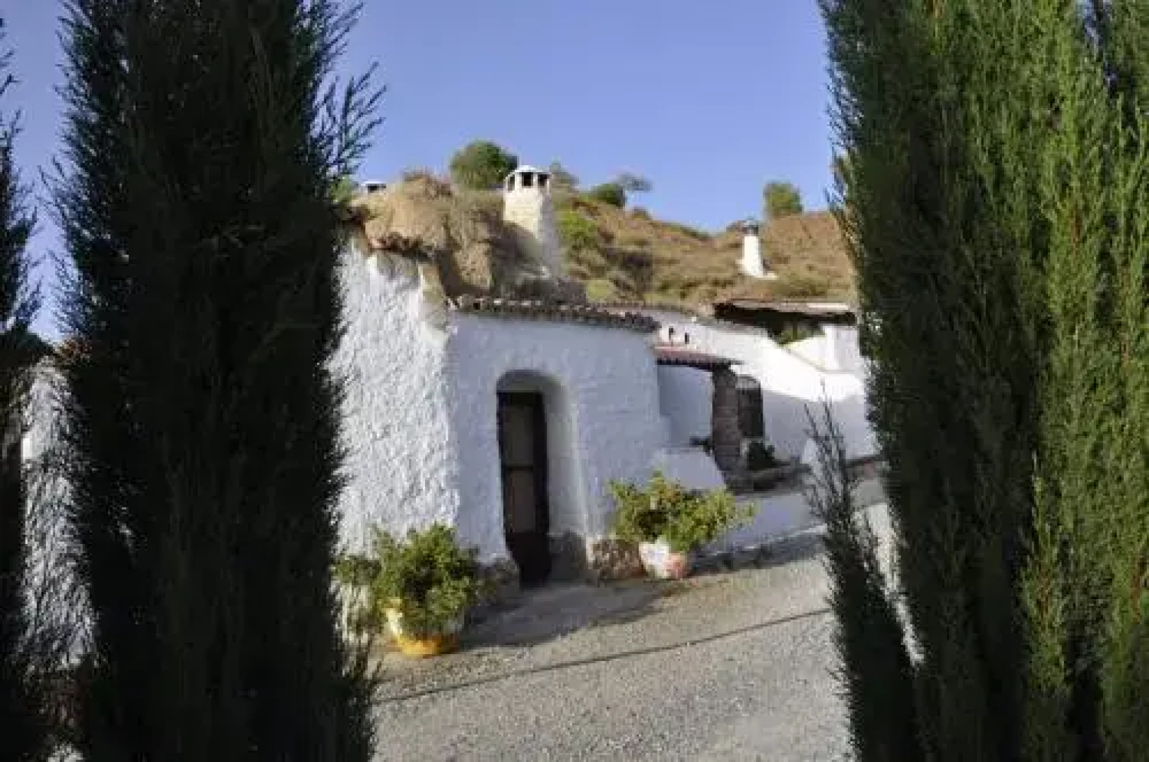 Cuevas de Rolando