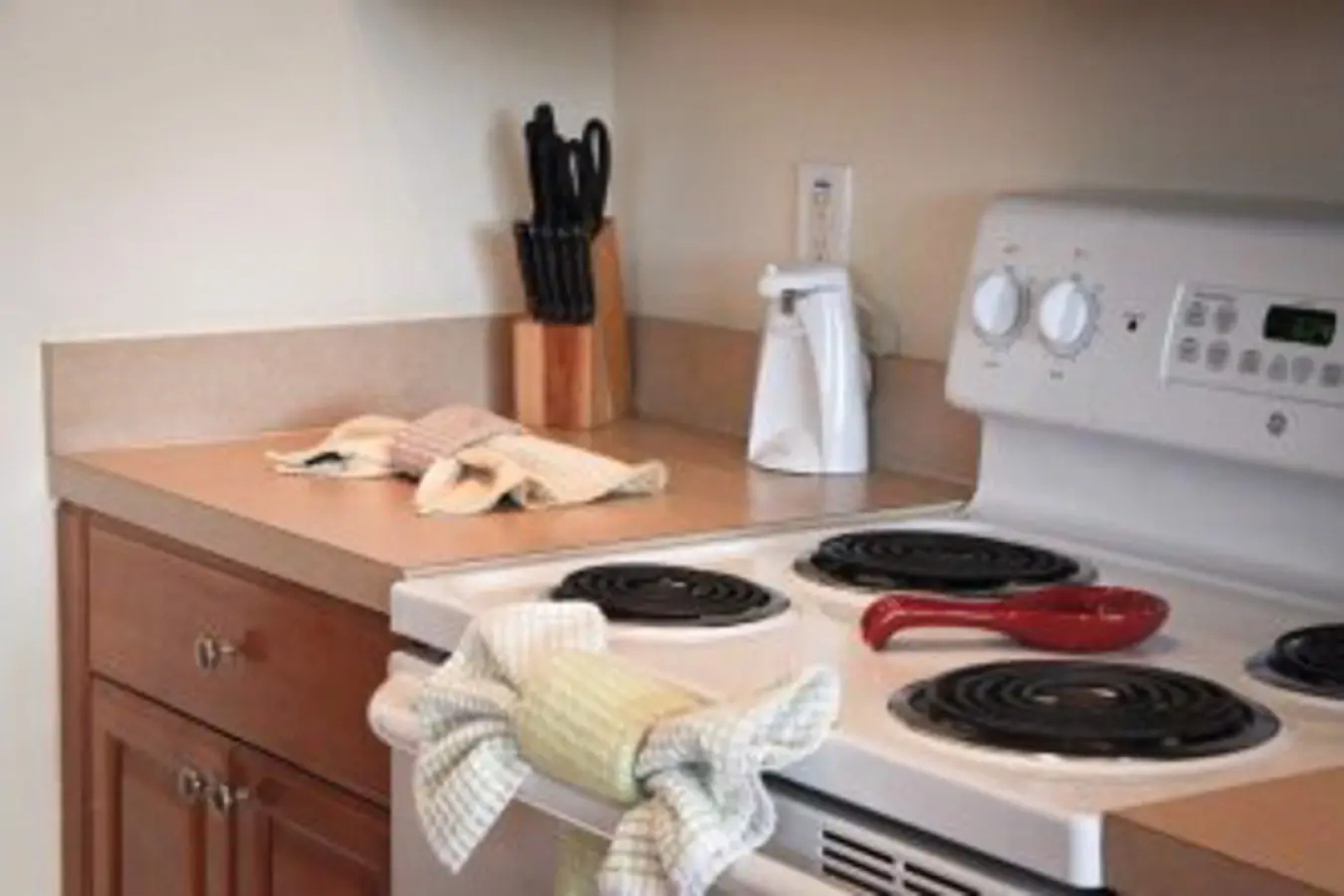 Tuscan Three Bedroom 09BD