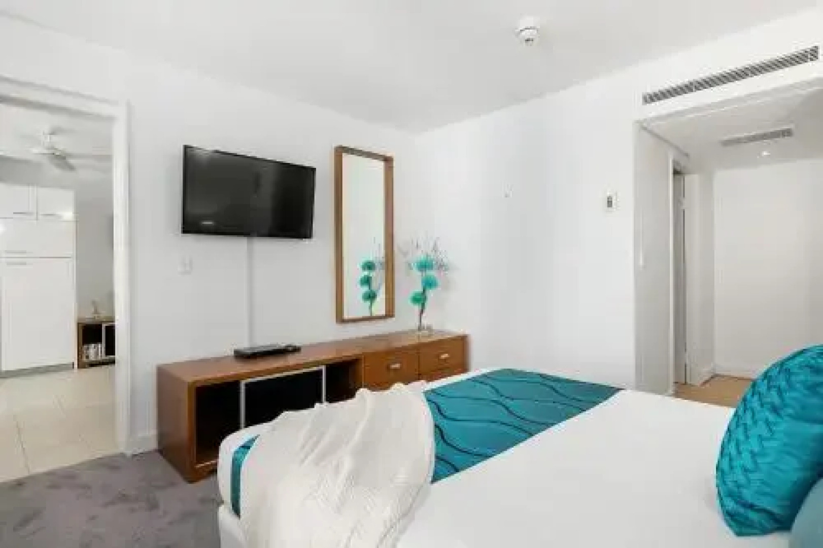 Palm Cove Beach Apartment