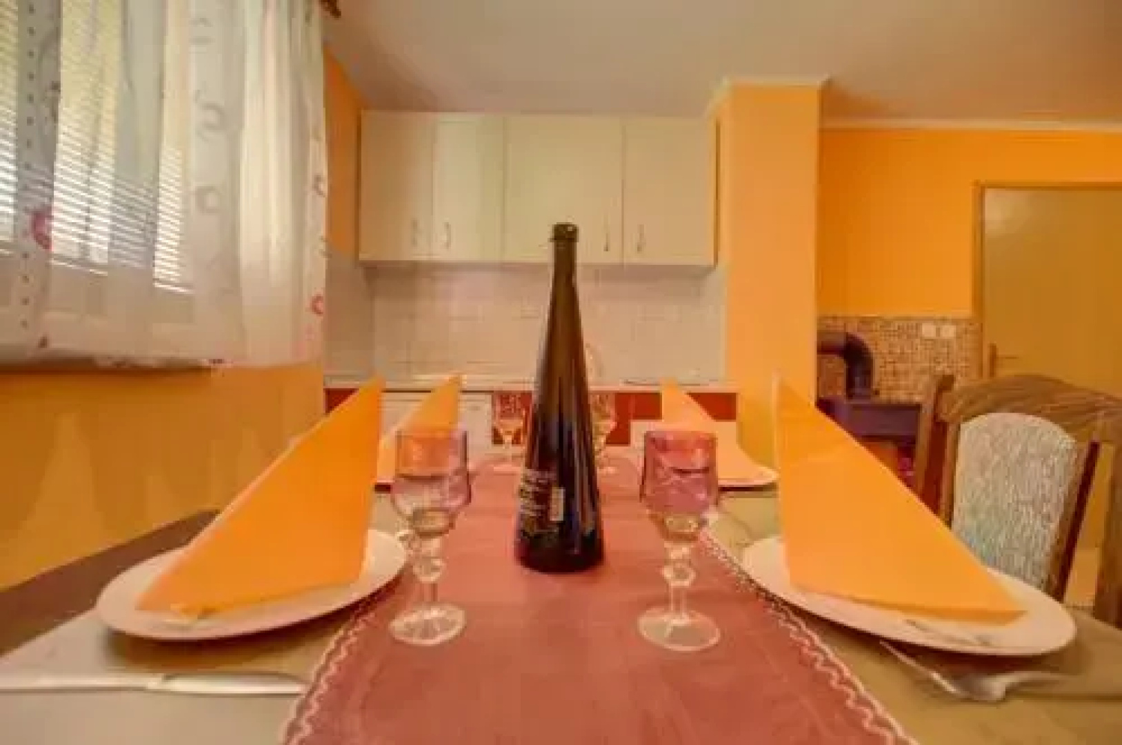Apartments Strahinja