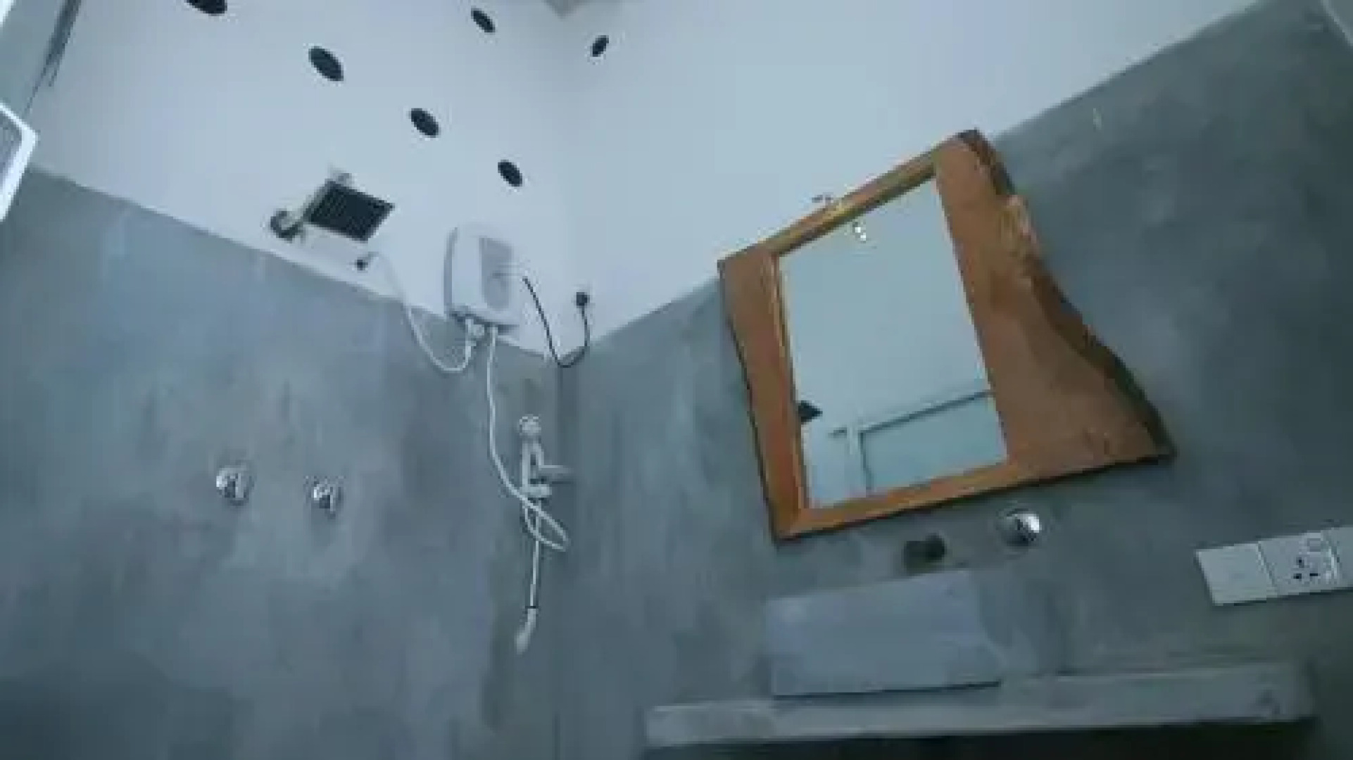 Coco Palm Beach Hostel