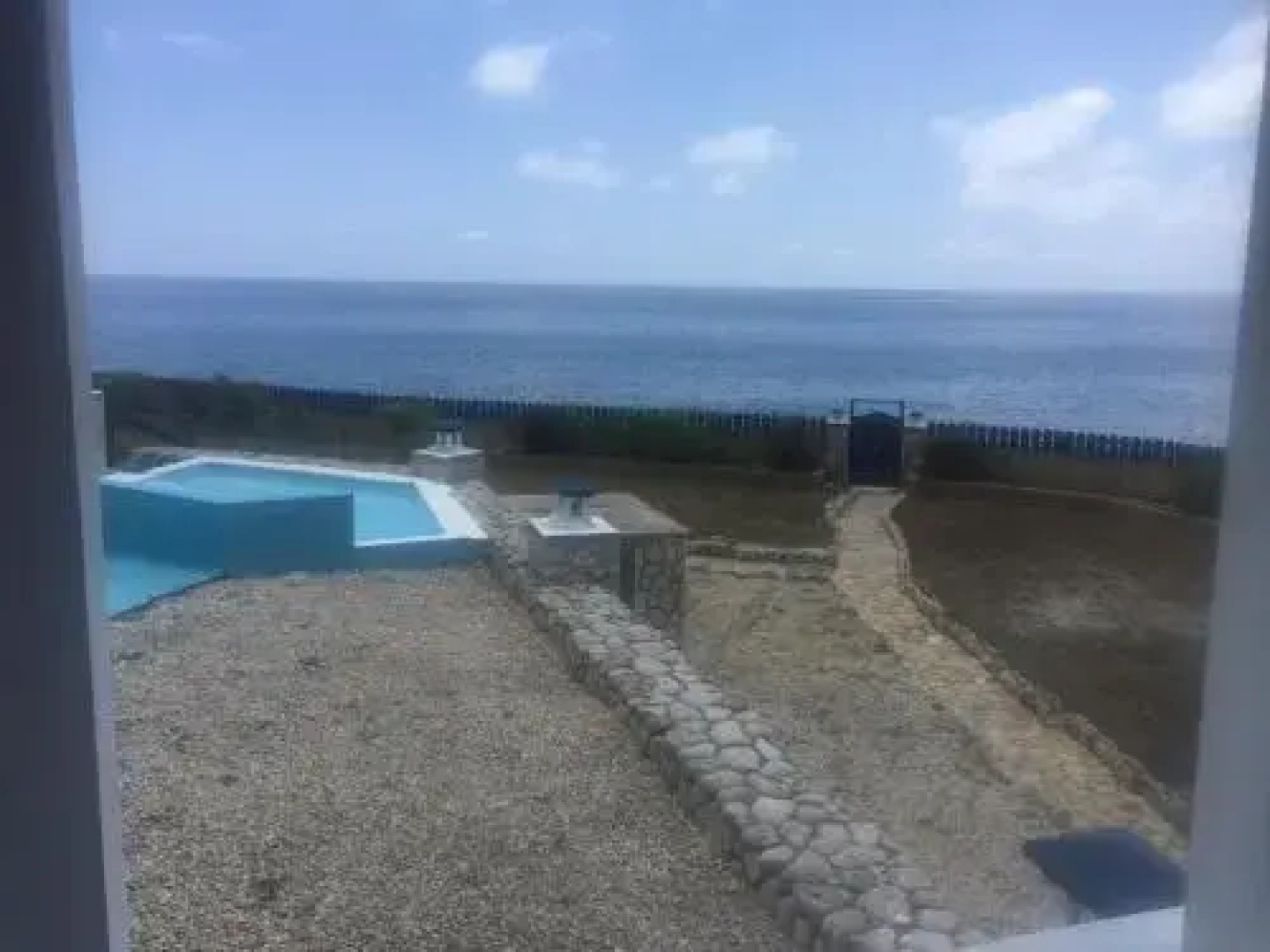 Blue Sky Villa