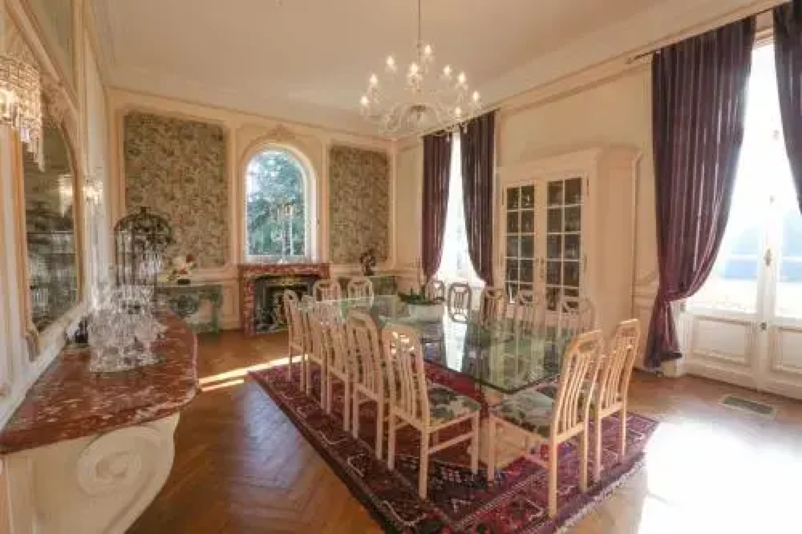 Chateau Le Lout