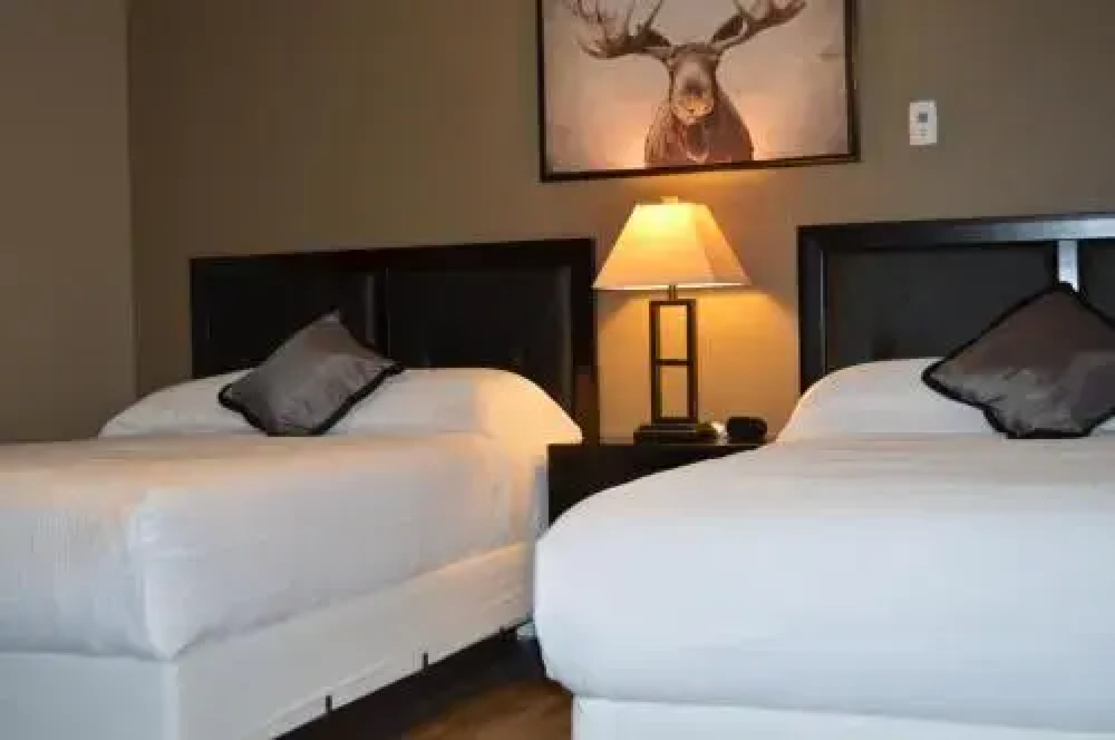 94 Motel & RV Park