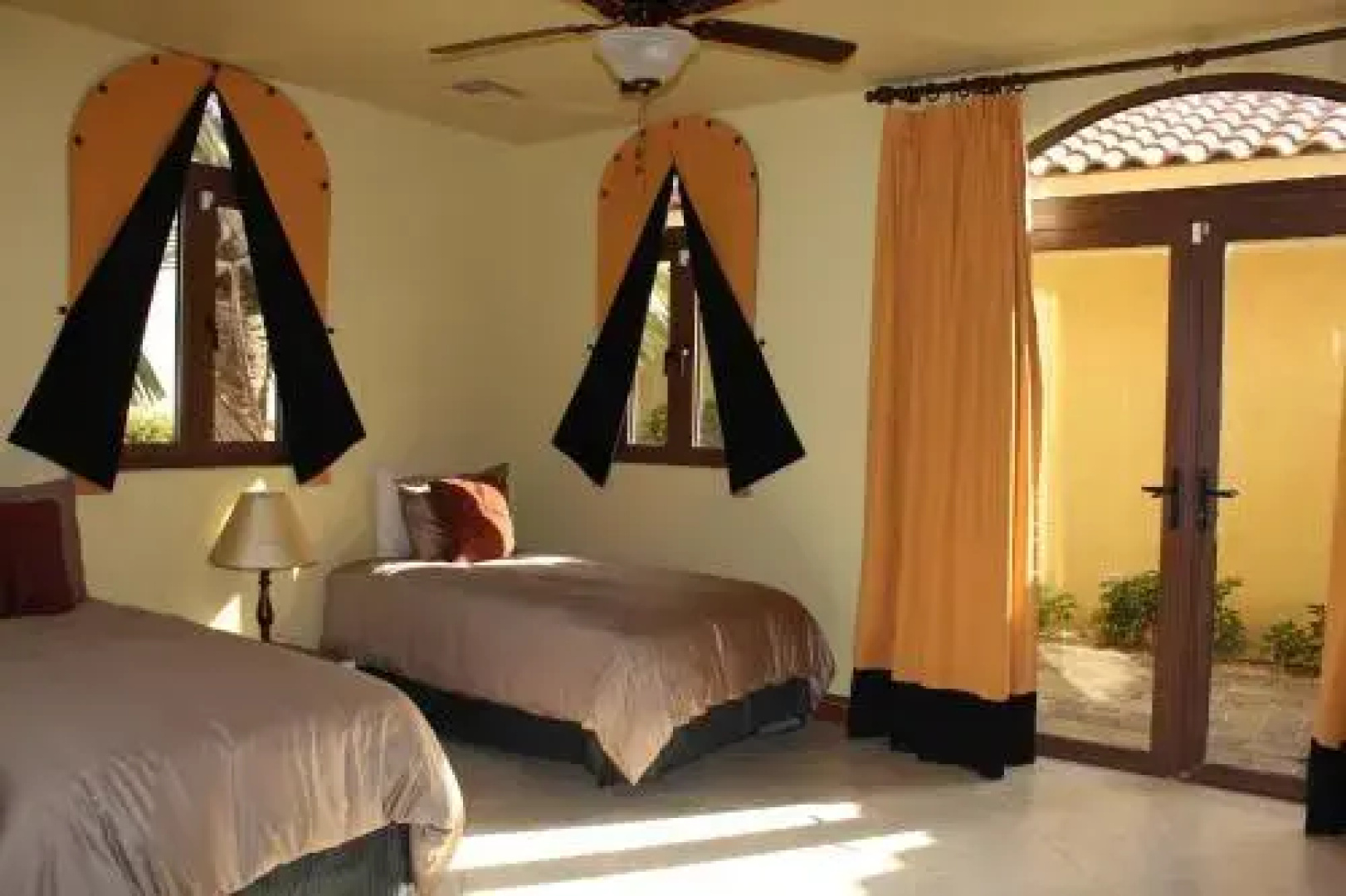 Beverly Hills Aruba
