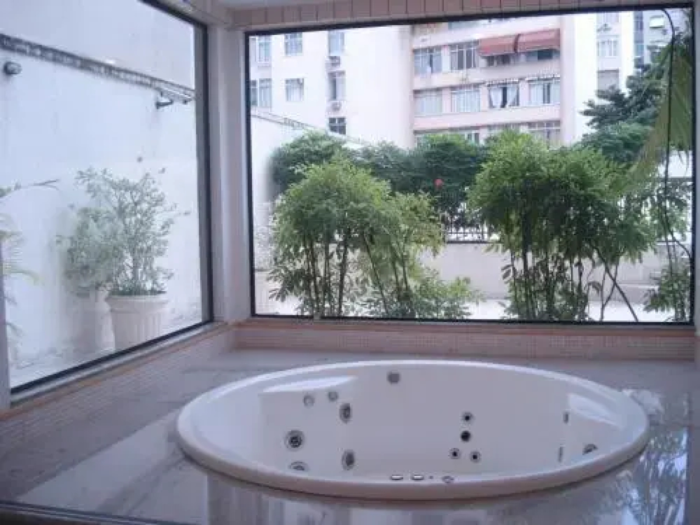 Copacabana One Flat