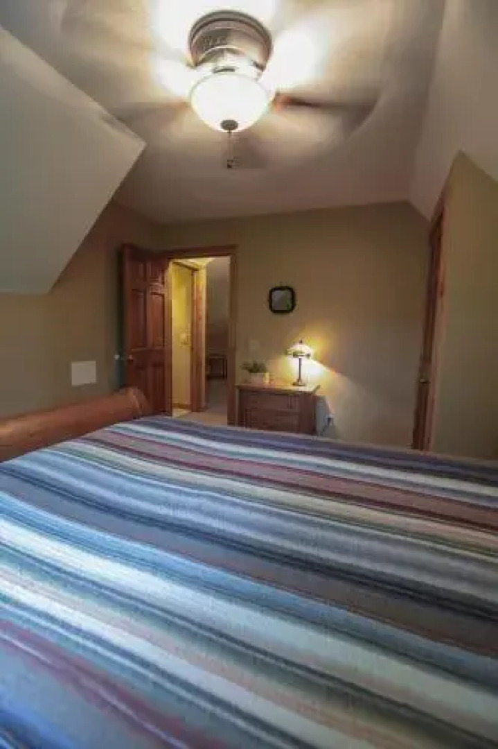 Couples Paradise - Hocking Hills